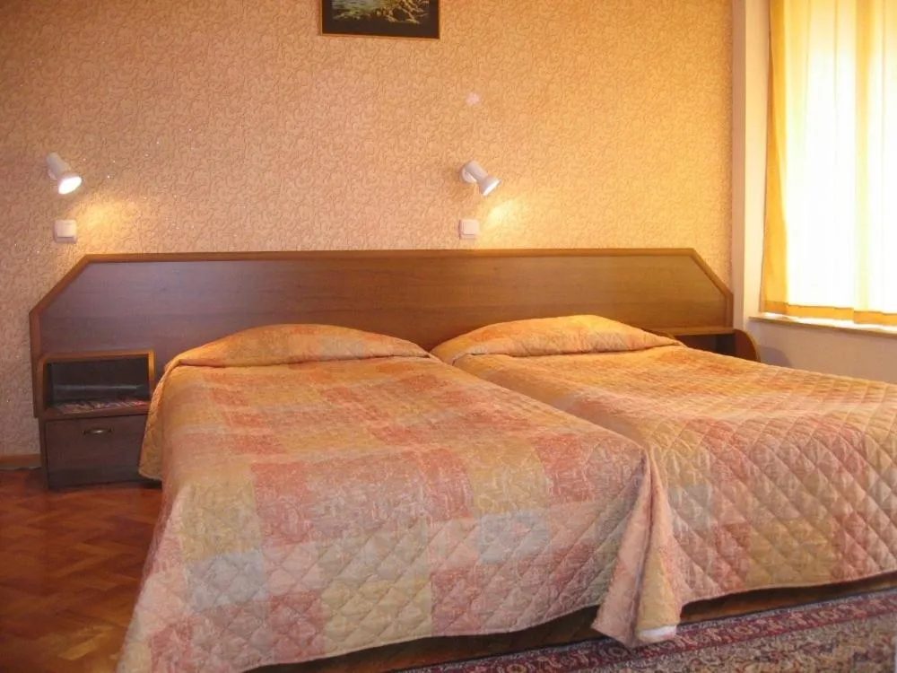 Bedroom, Bed in Hotel Olymp