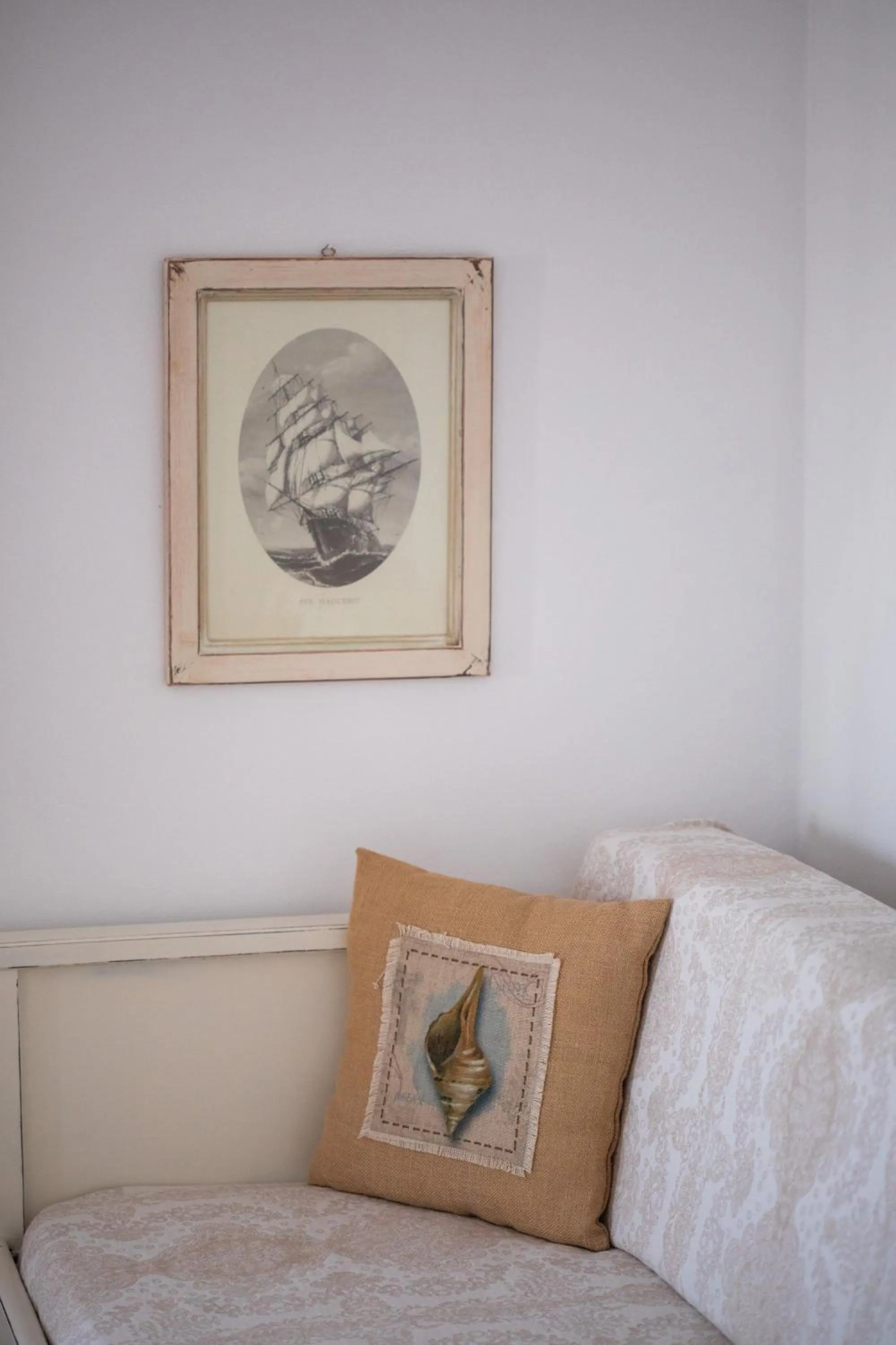 Bed in Plaza Beach Hotel