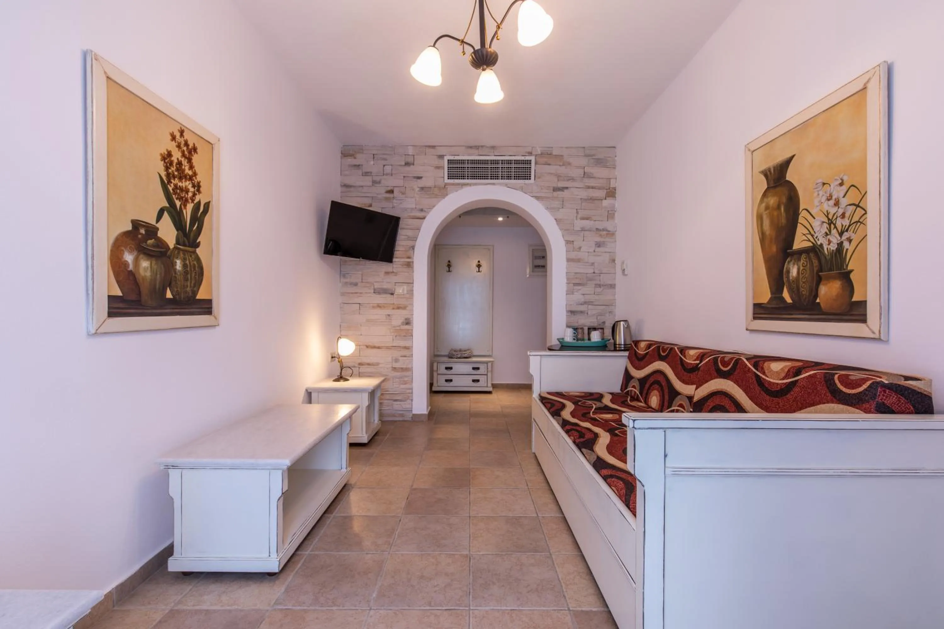 Bed in Plaza Beach Hotel