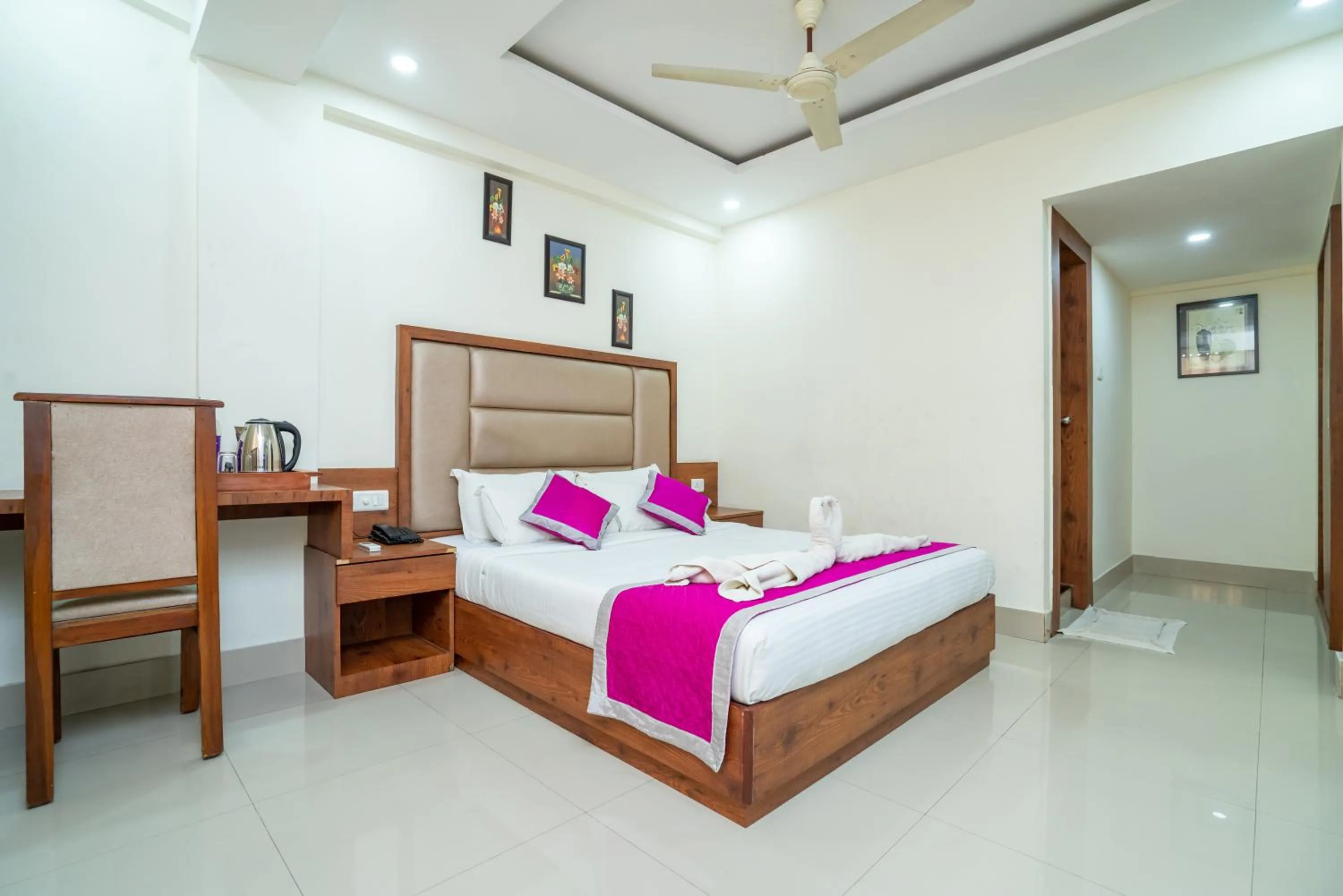 Bed in Nexstay Crystal Residency