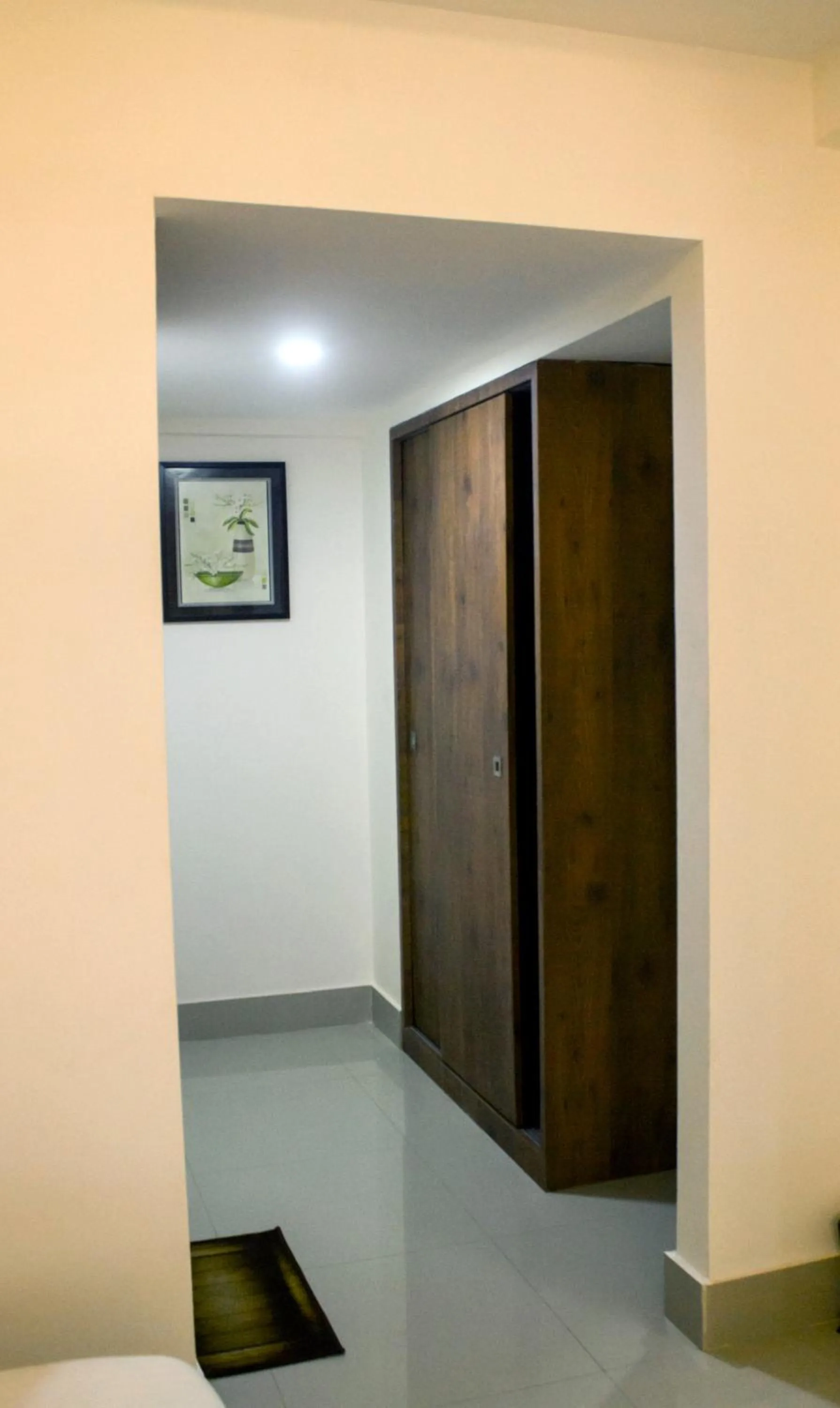 Communal lounge/ TV room in Nexstay Crystal Residency