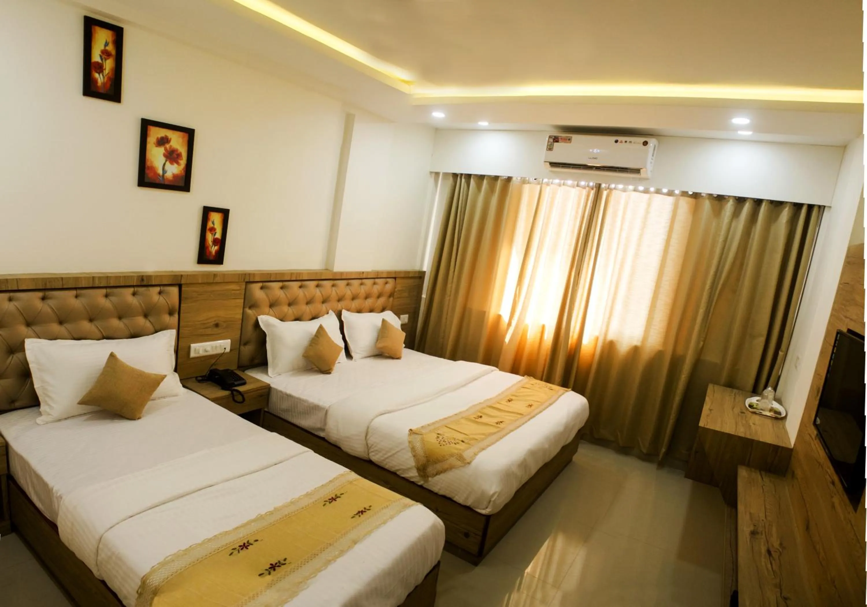 Photo of the whole room, Bed in Nexstay Crystal Residency