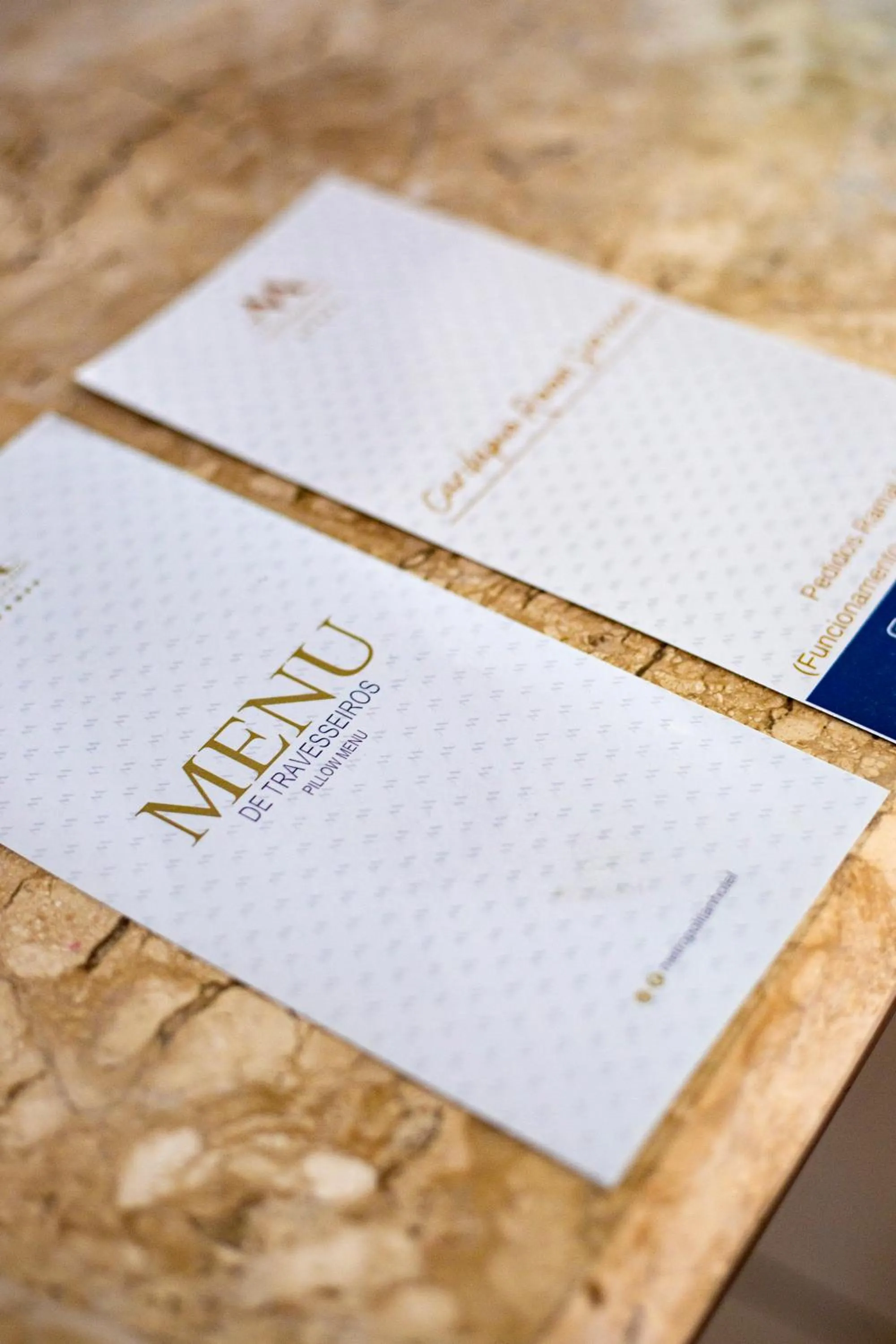 Text overlay in Metropolitan Hotel