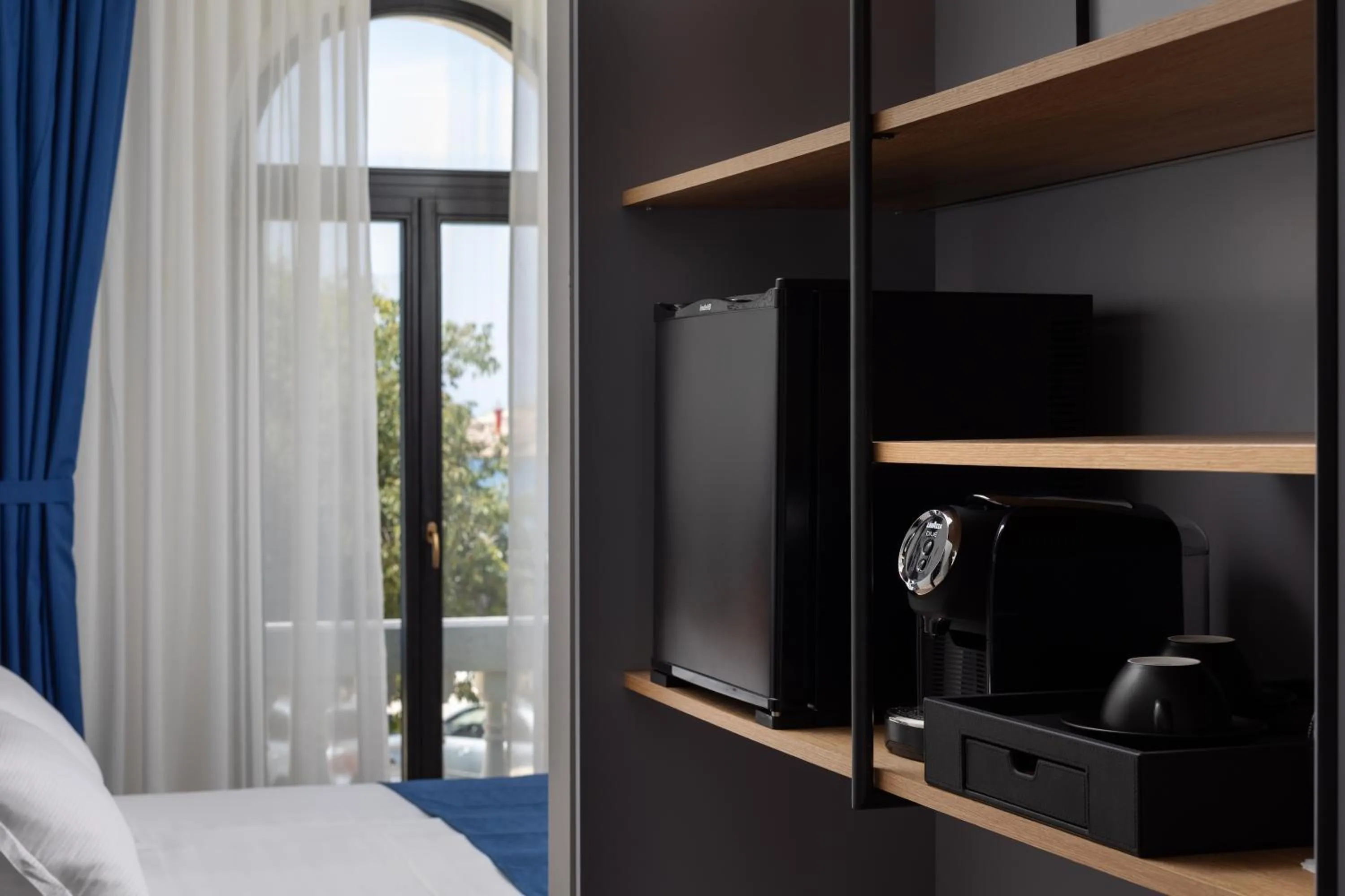 Coffee/tea facilities, Bed in Heritage Hotel Porin Makarska