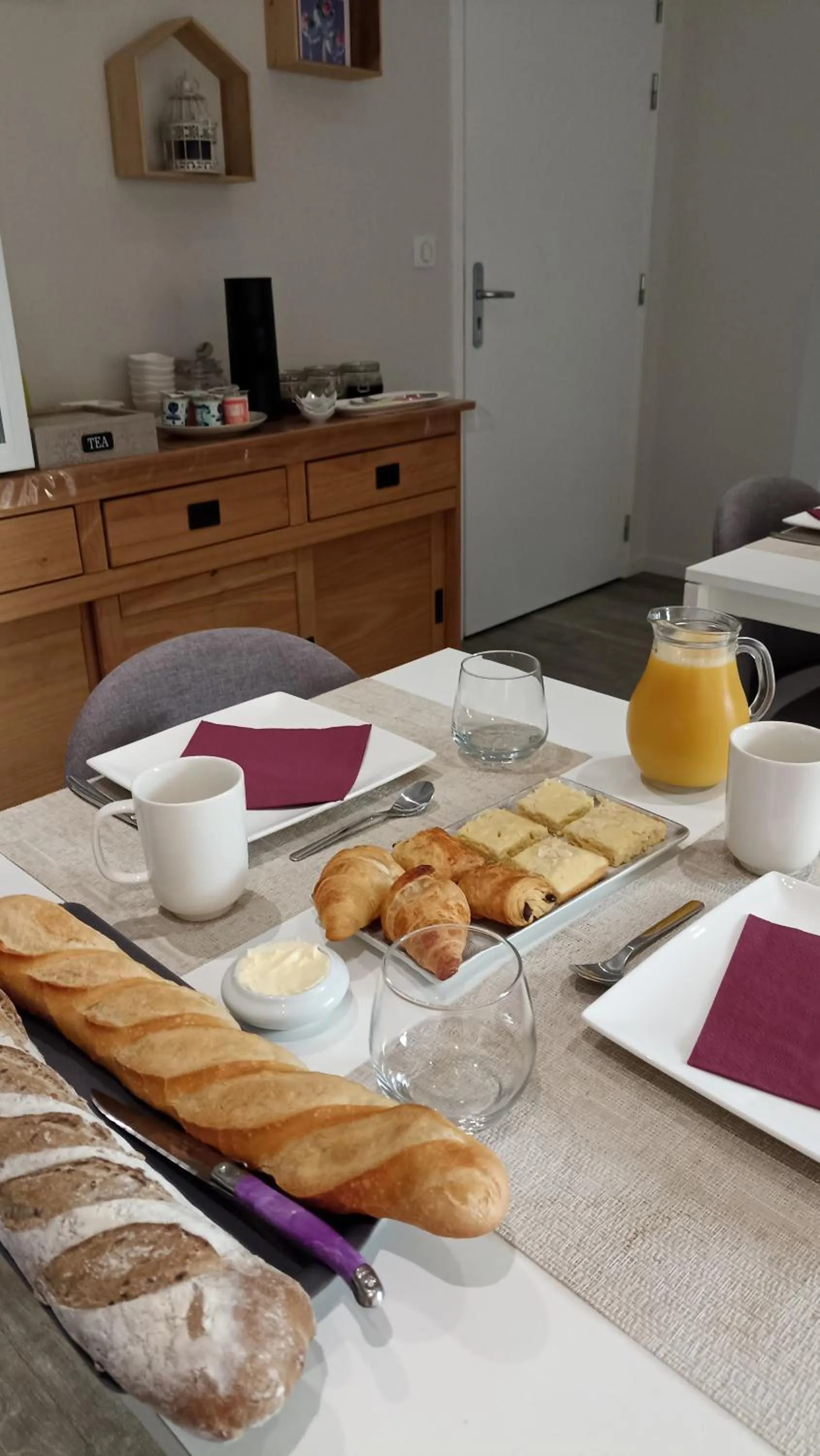 Food and drinks in La clé de vos Rêves