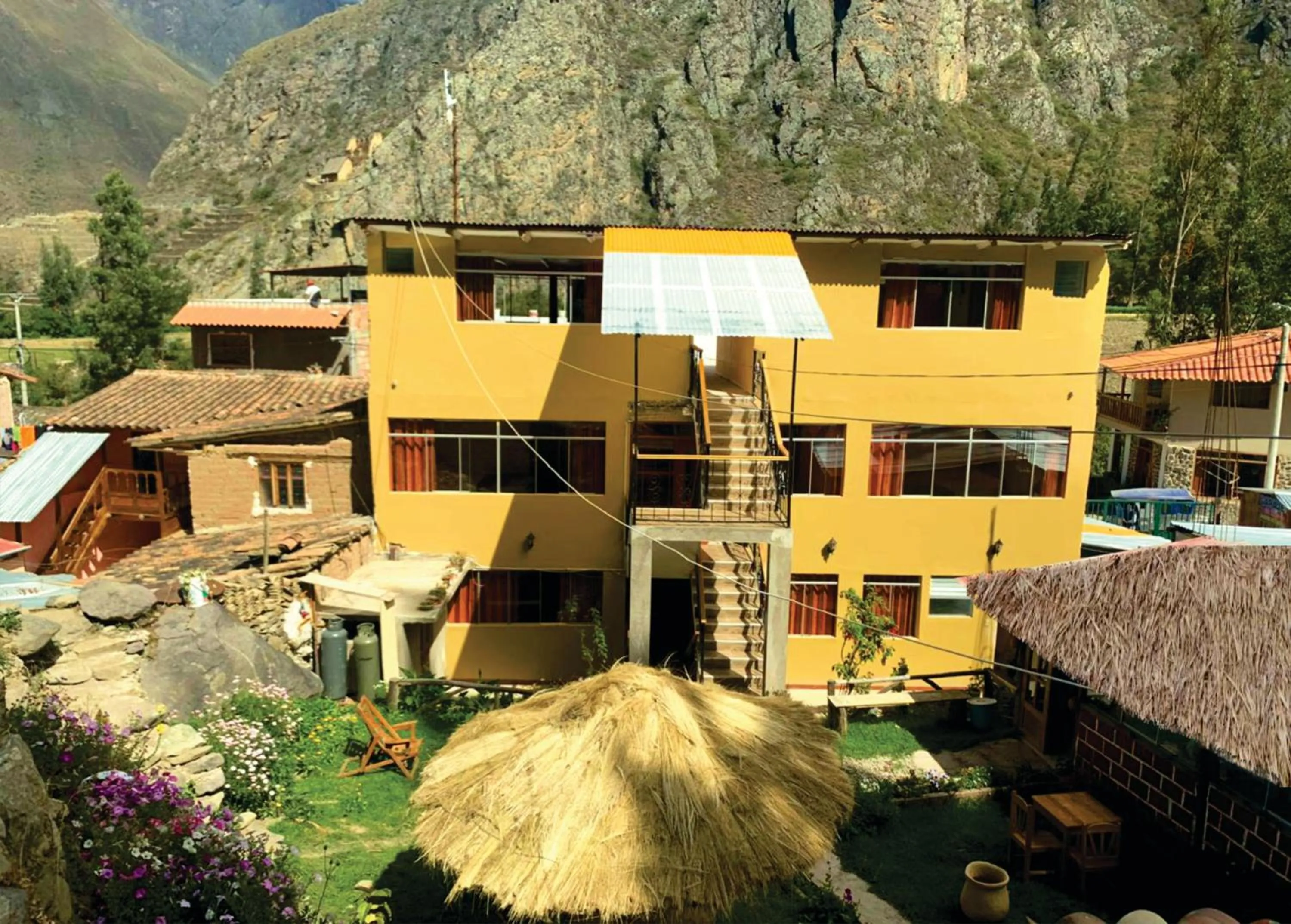 Property building in Inka Khawarina Tambo Lodge