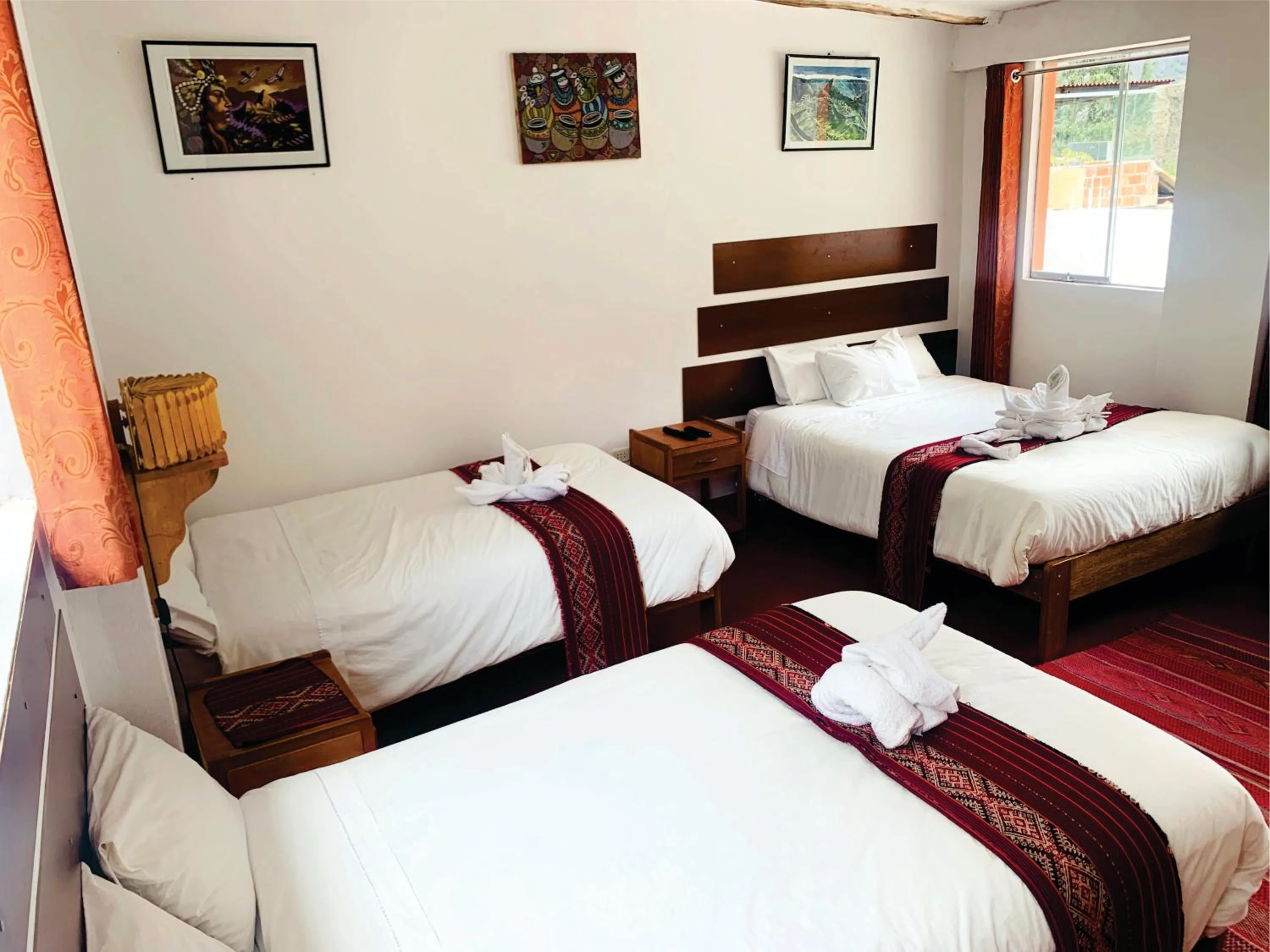 Bed in Inka Khawarina Tambo Lodge