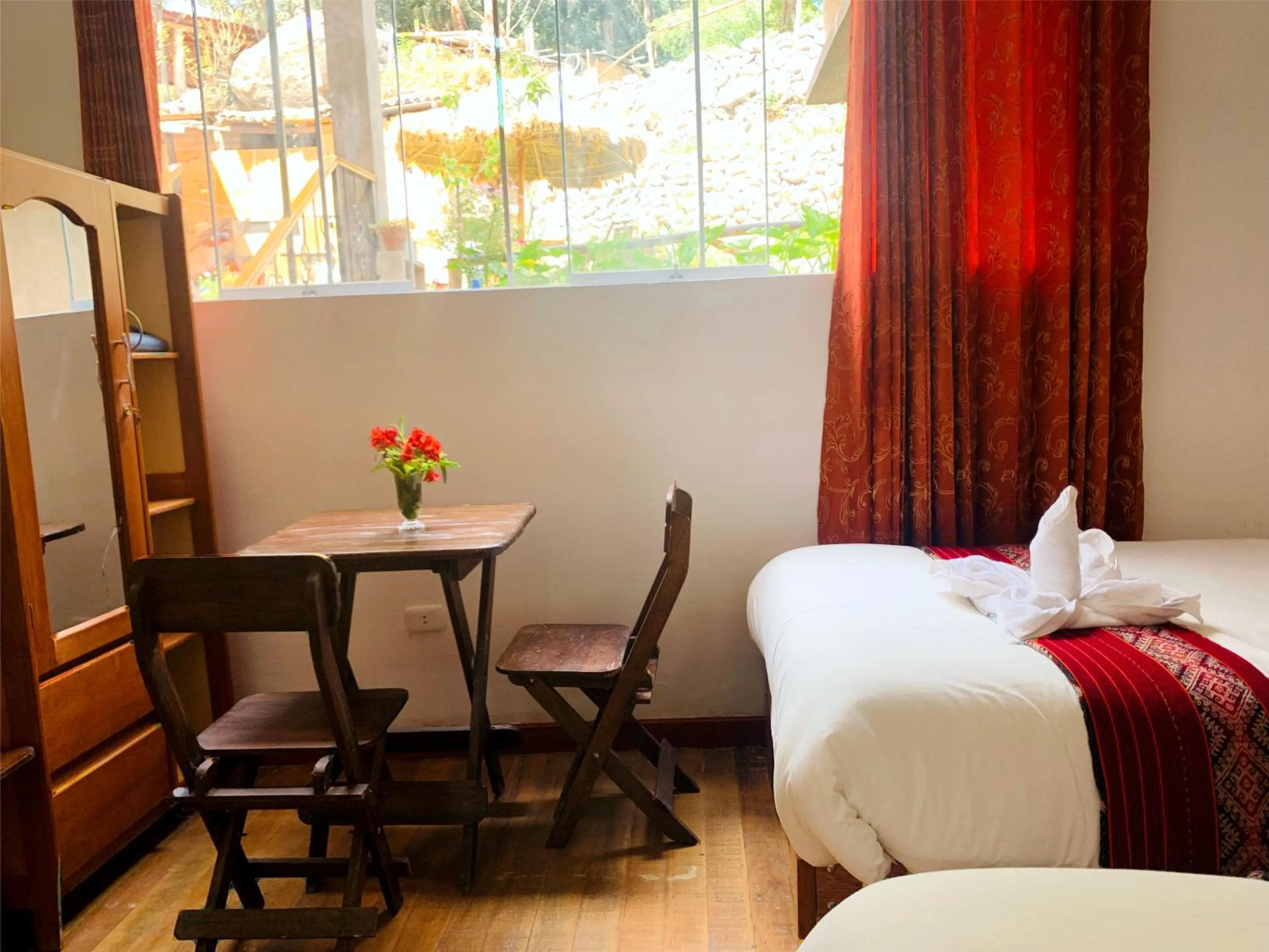 Off site, Bed in Inka Khawarina Tambo Lodge