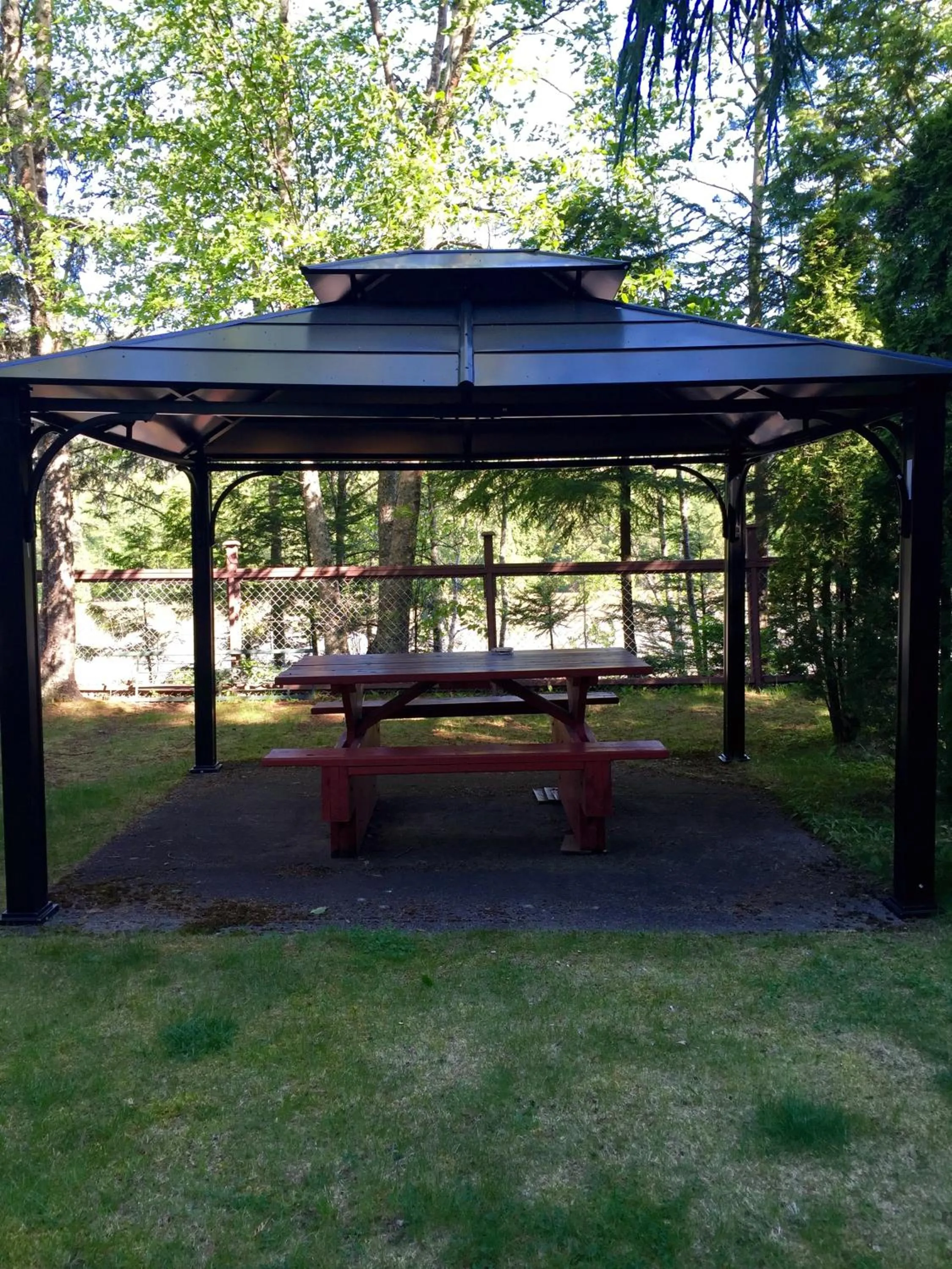 Area and facilities in Copper River Motel