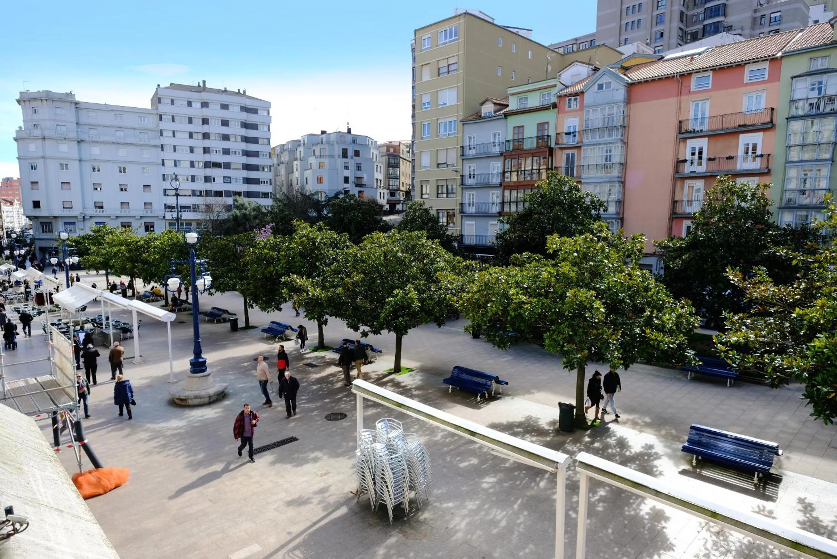 Shopping Area in Center Suite Santander