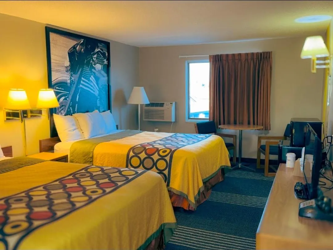 Bed in Super 8 by Wyndham Belle Fourche SD