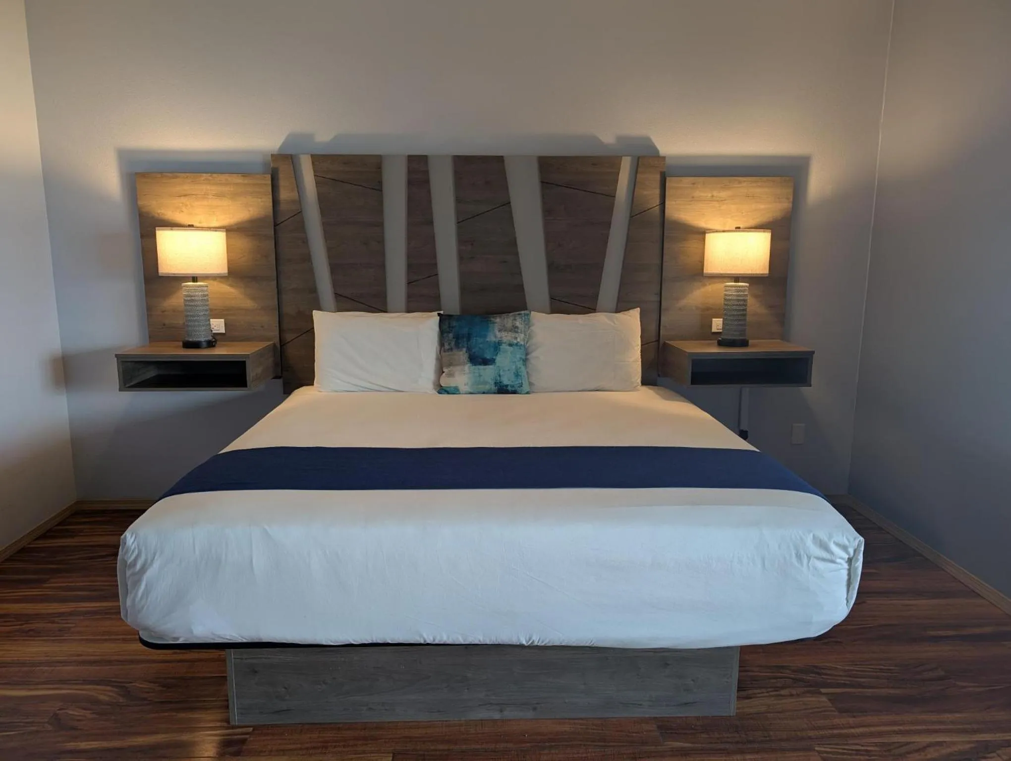 Bed in The Waterfront at Potlatch