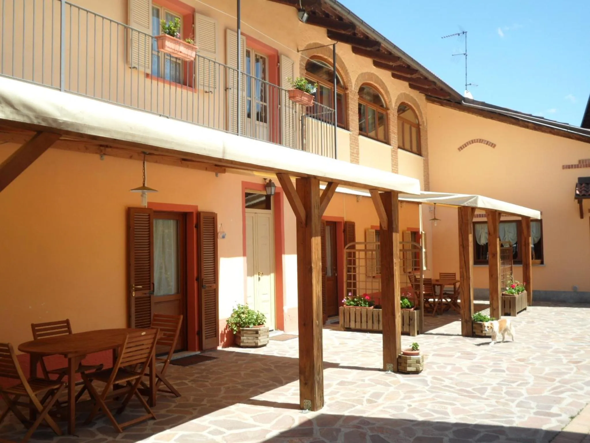 Facade/entrance in Agriturismo Isorella