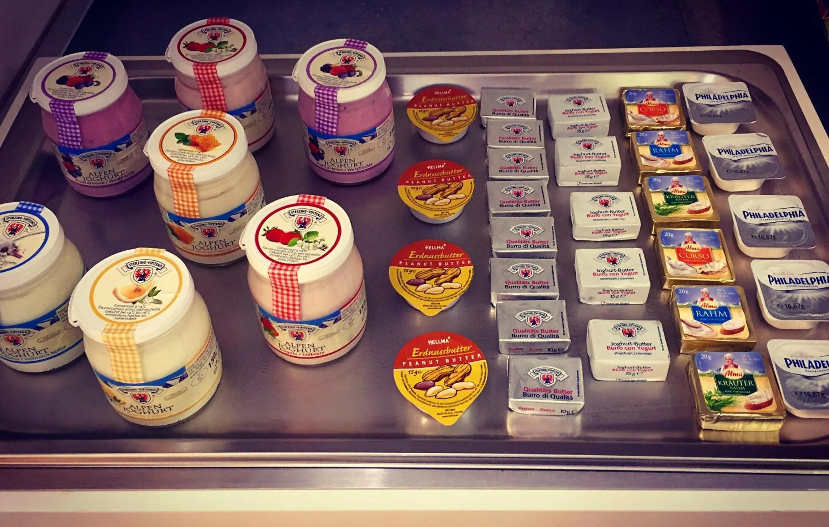 Breakfast in Sorrento Flats