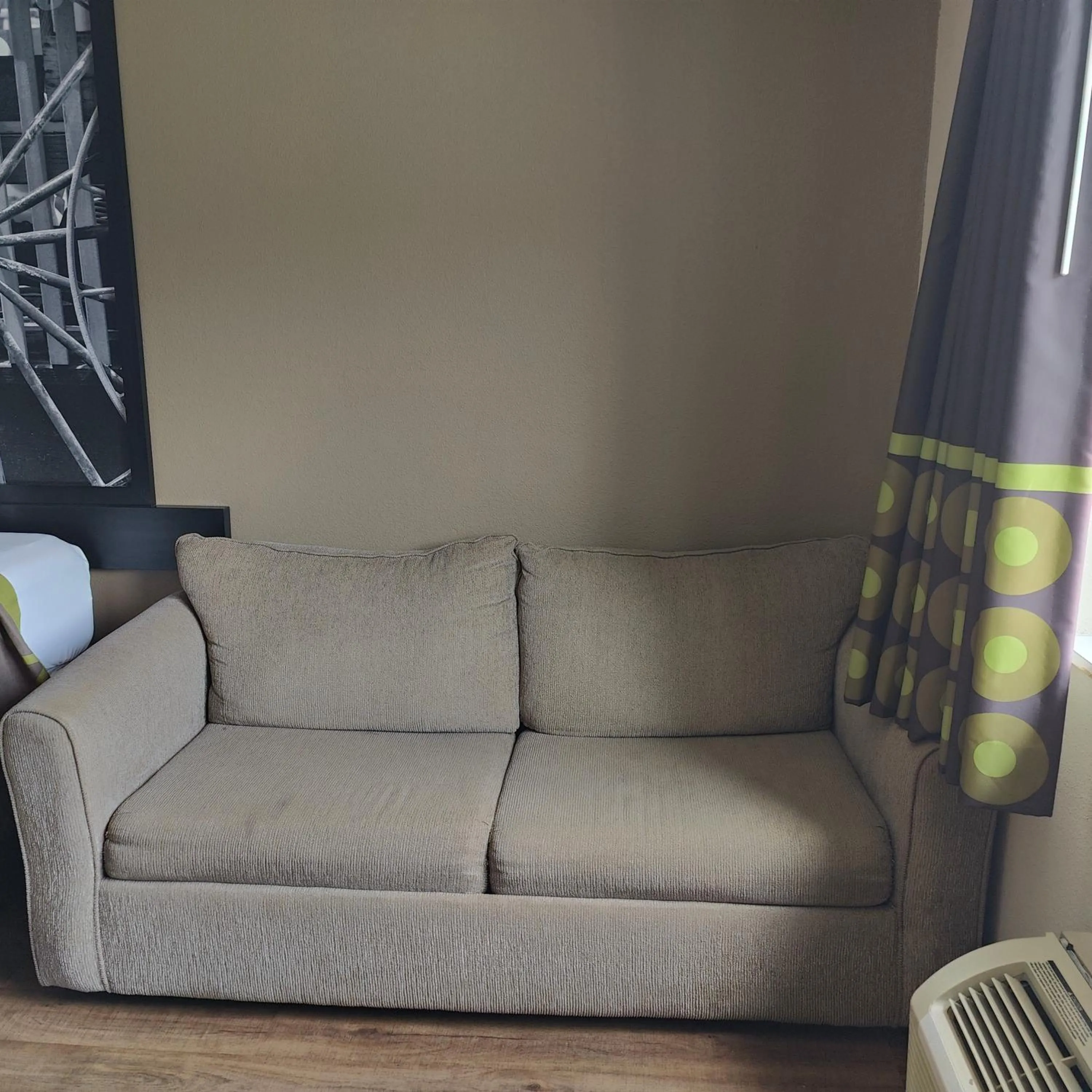 Seating area in Super 8 by Wyndham Allentown Kutztown Area