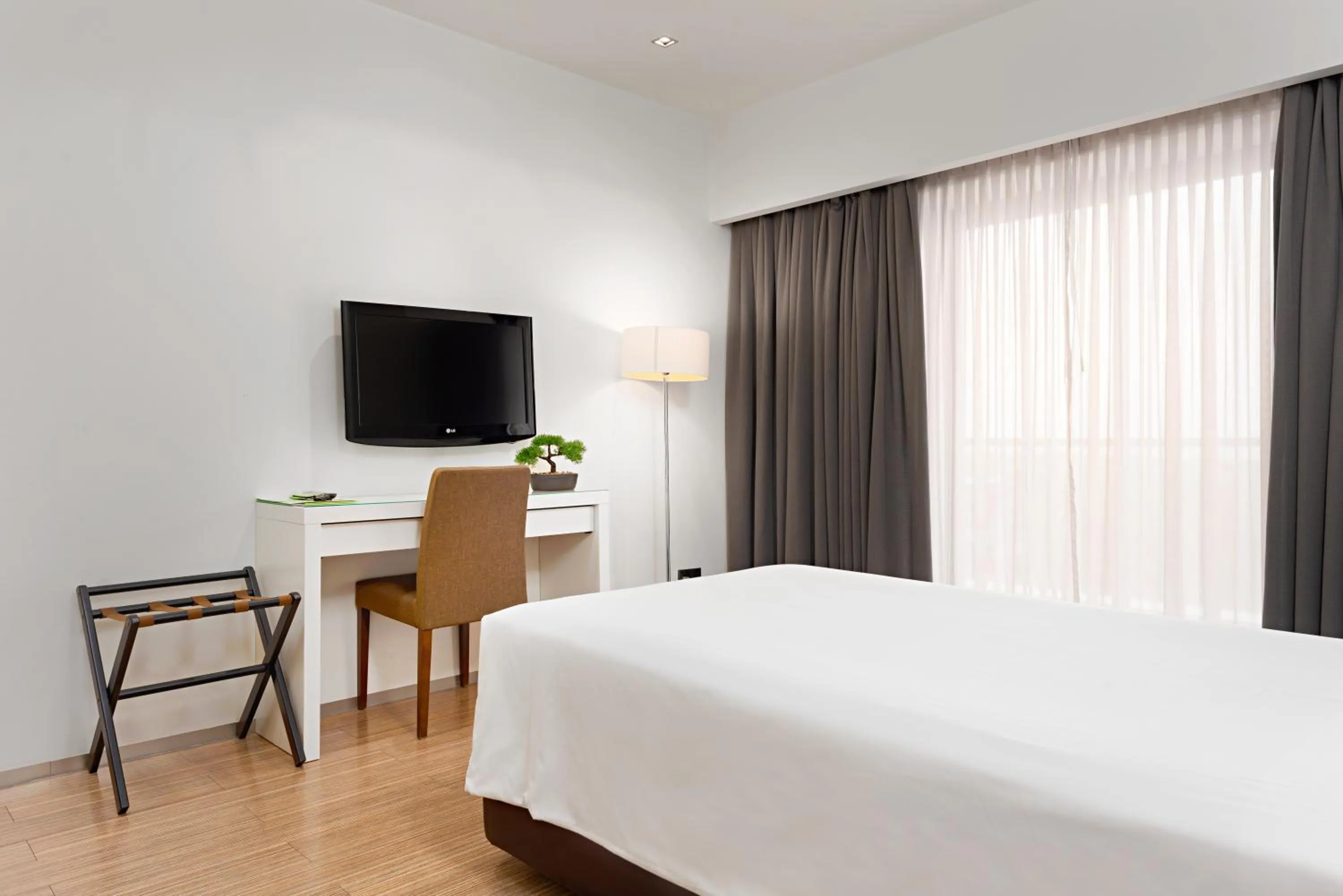 Bedroom, Bed in Hotel dos Zimbros