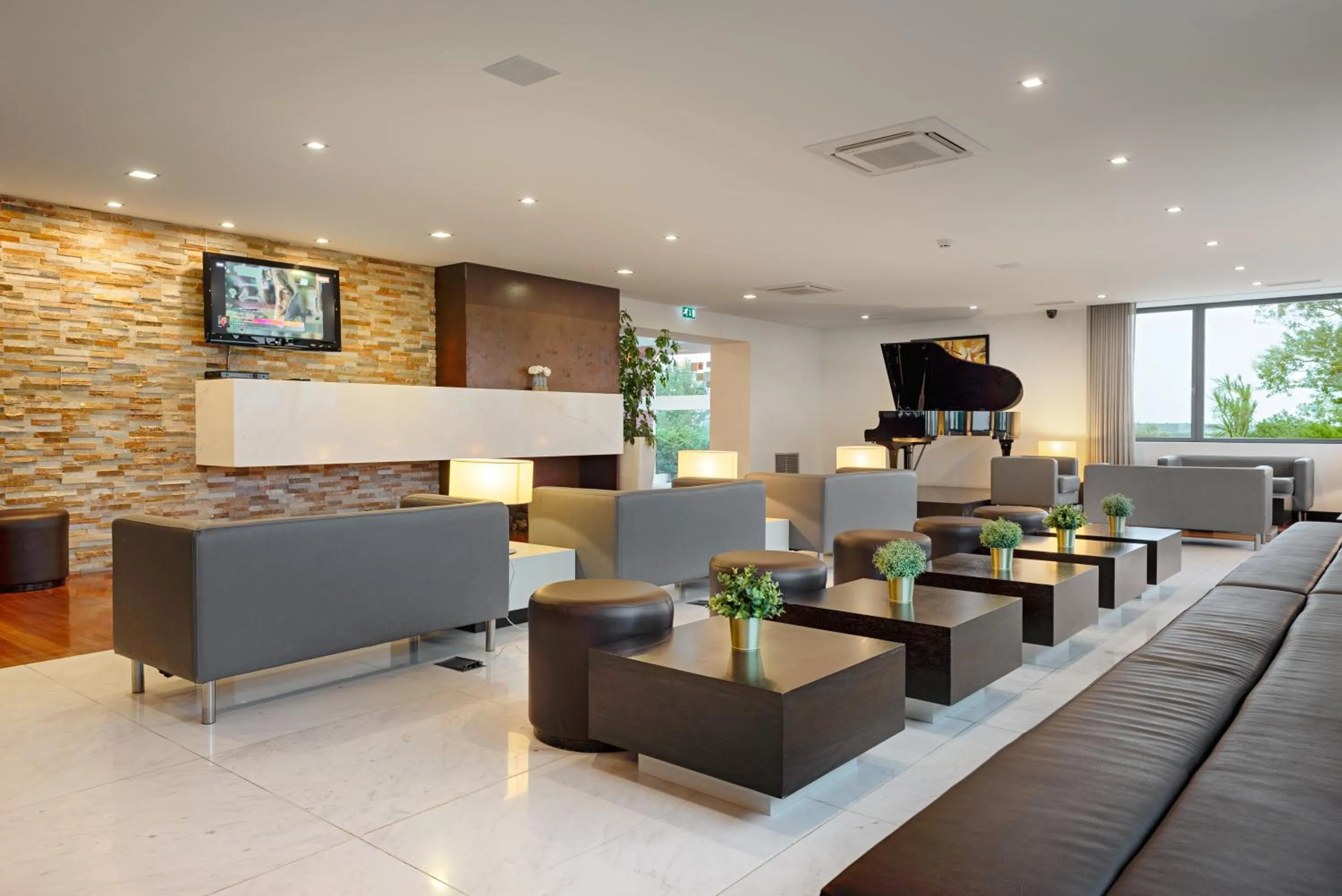 Lounge or bar in Hotel dos Zimbros