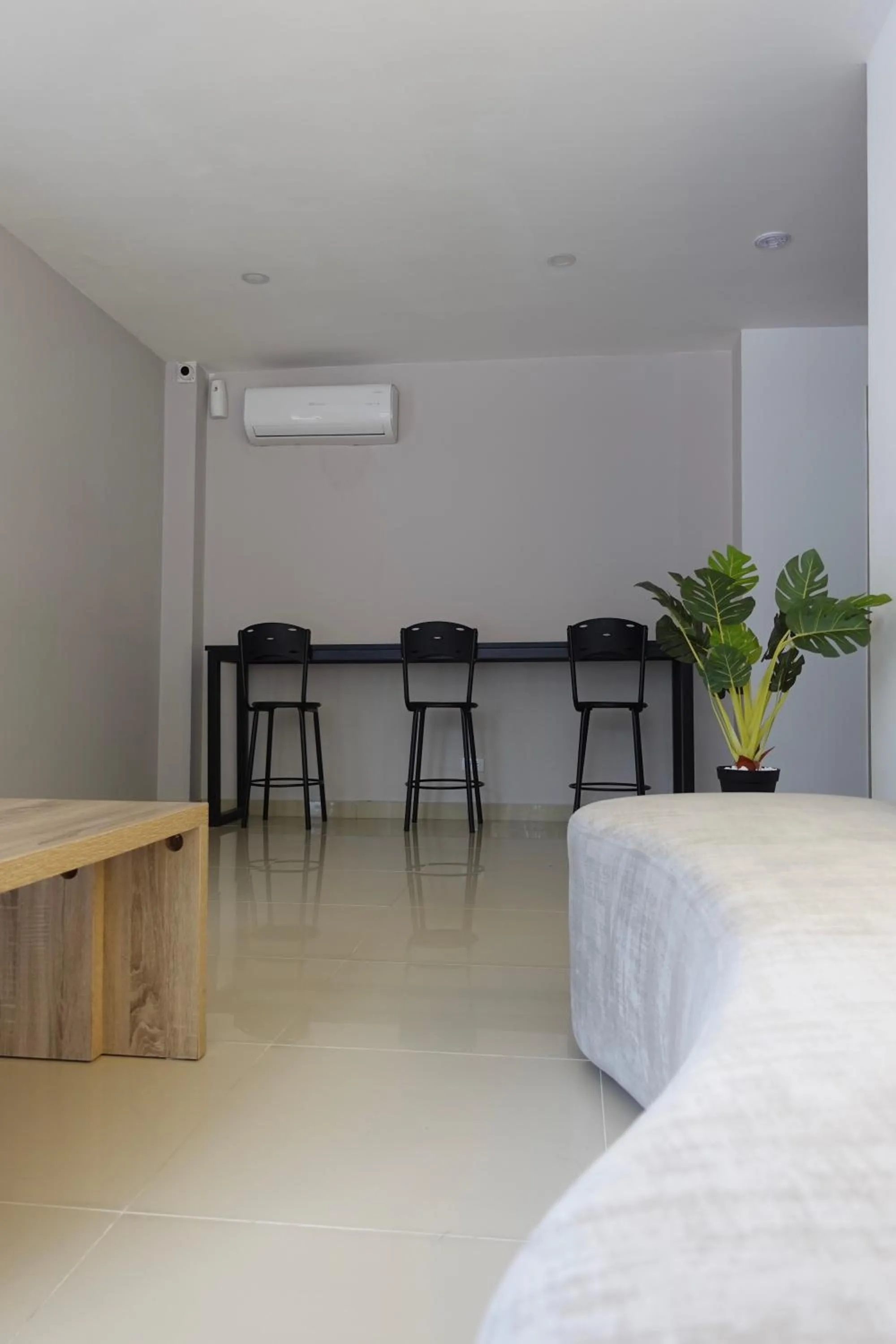 Bed in Basic Hotel Chipichape by Hoteles MS