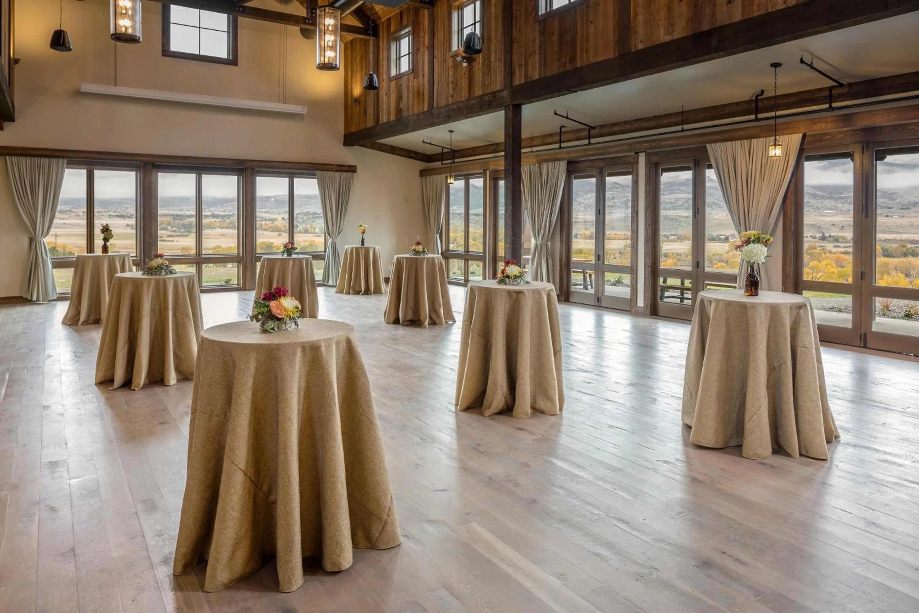 Banquet/Function facilities in Sage Lodge