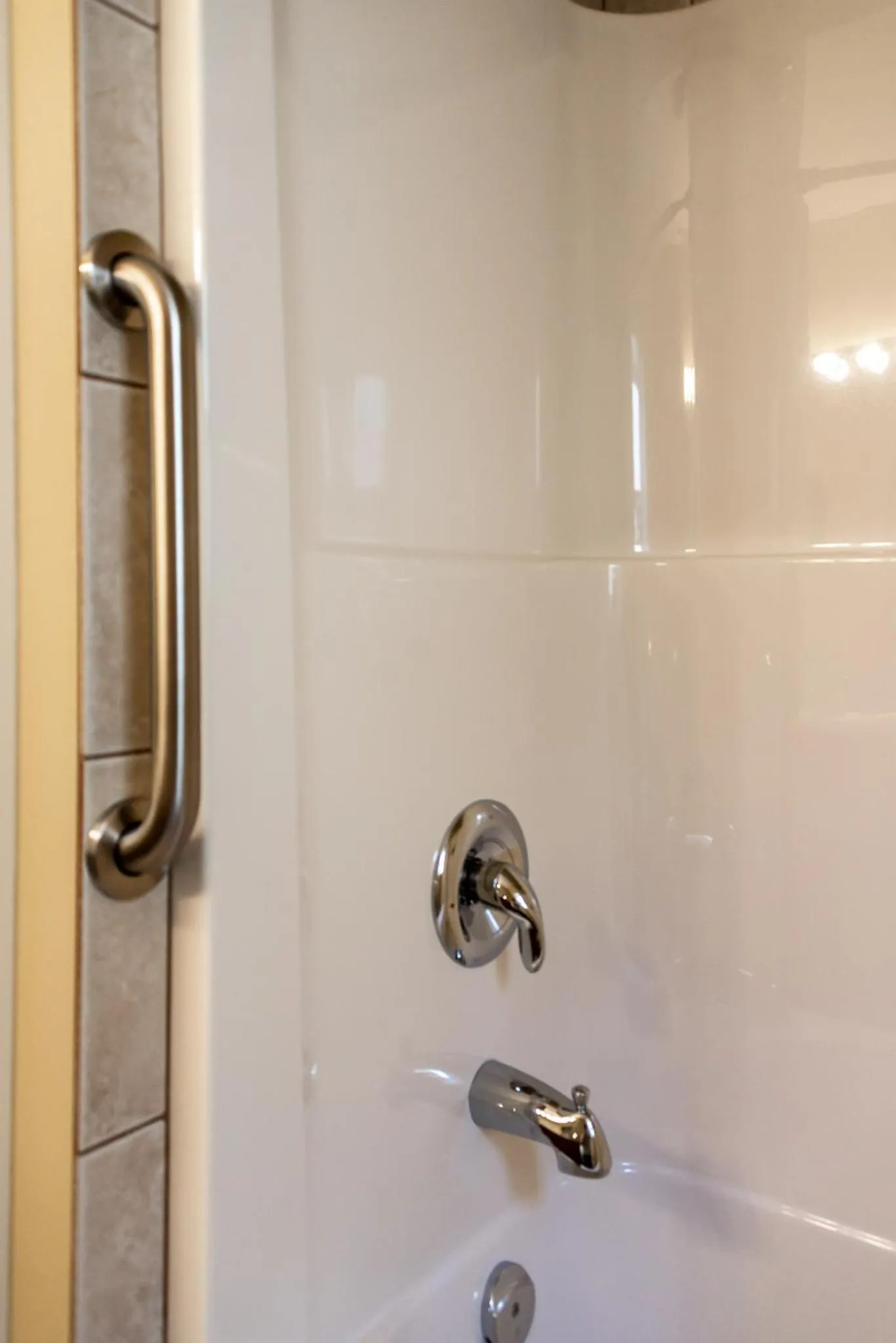 Shower in Adela's Bed and Breakfast