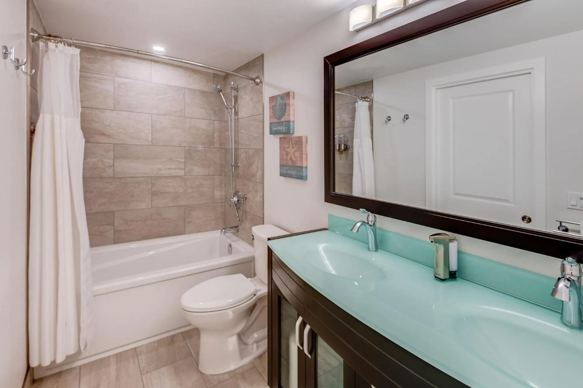 On site in Adela's Bed and Breakfast