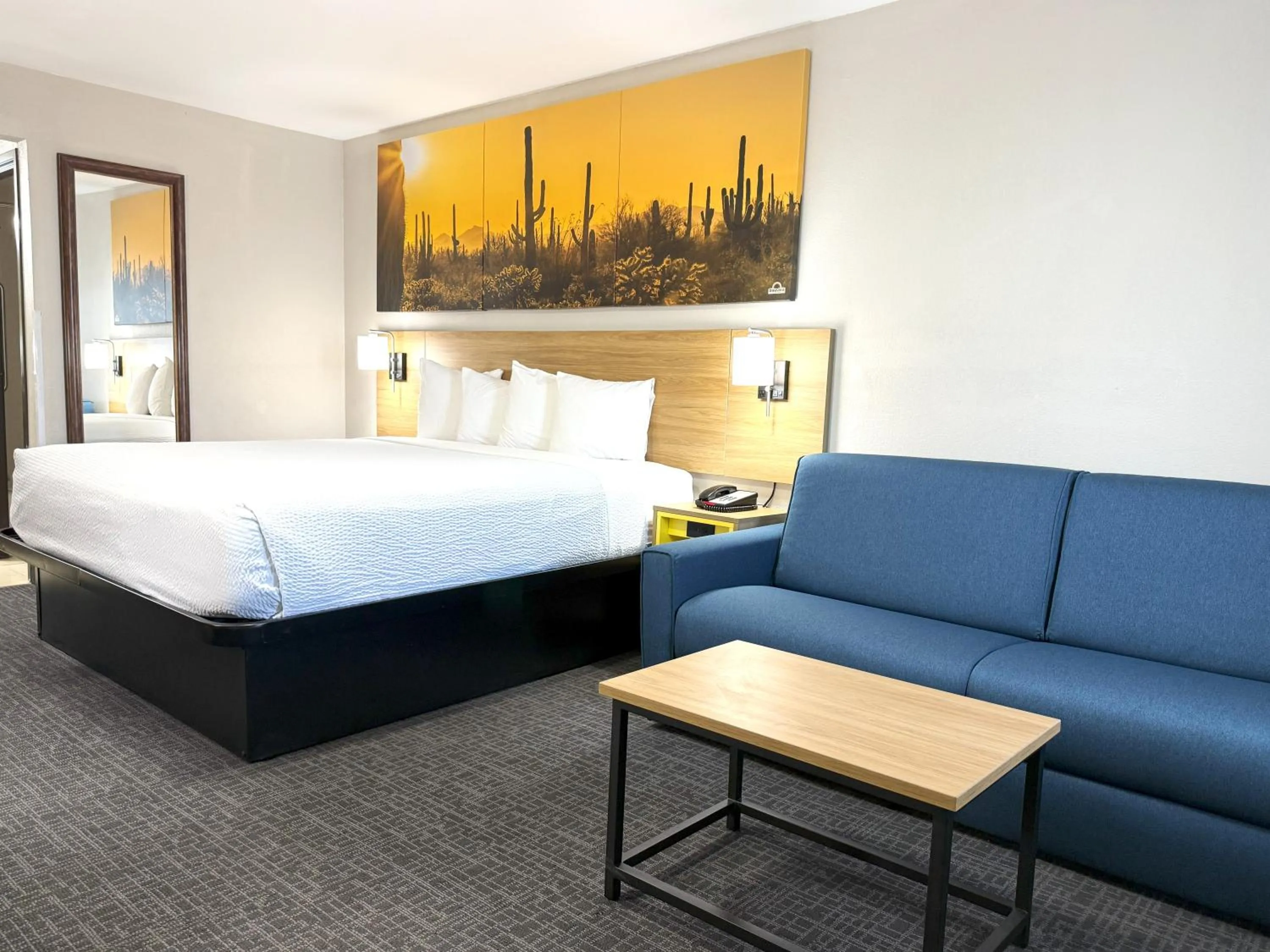 Bed in Days Inn by Wyndham Yuma