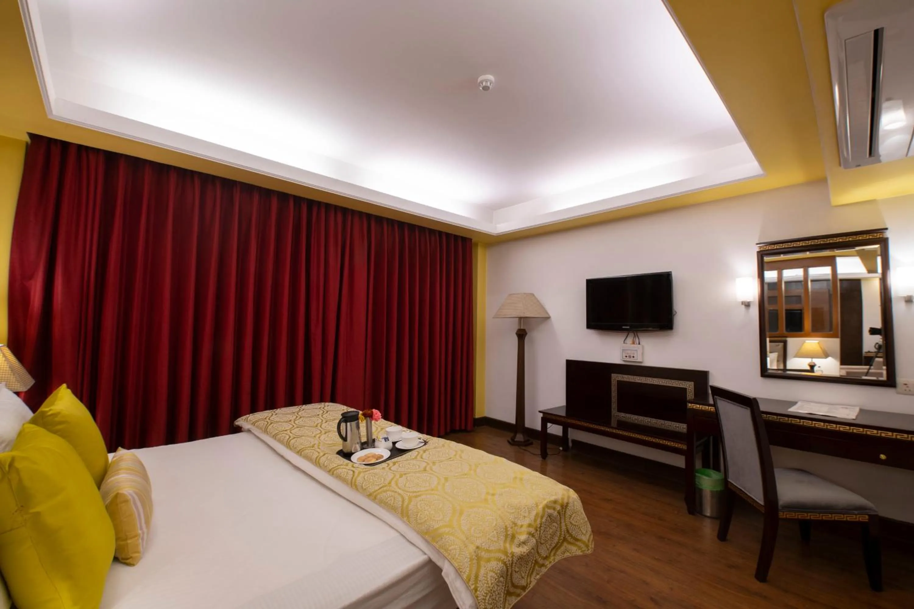 Bed in Mastiff Grand Manali Resort