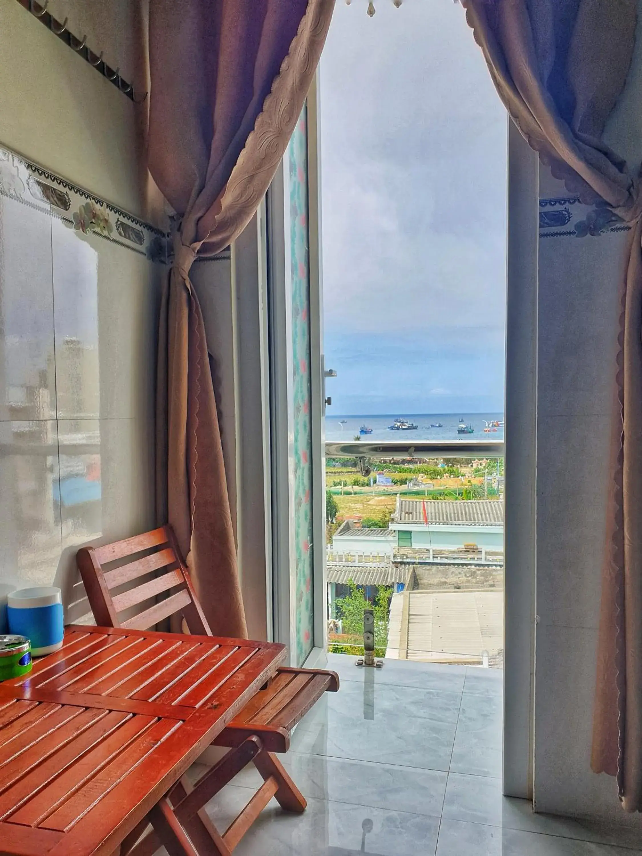 Deluxe Double Room with Sea View in Khách Sạn Thiên Trí Lý Sơn Deluxe Double Room with Sea View in Khách Sạn Thiên Trí Lý Sơn
