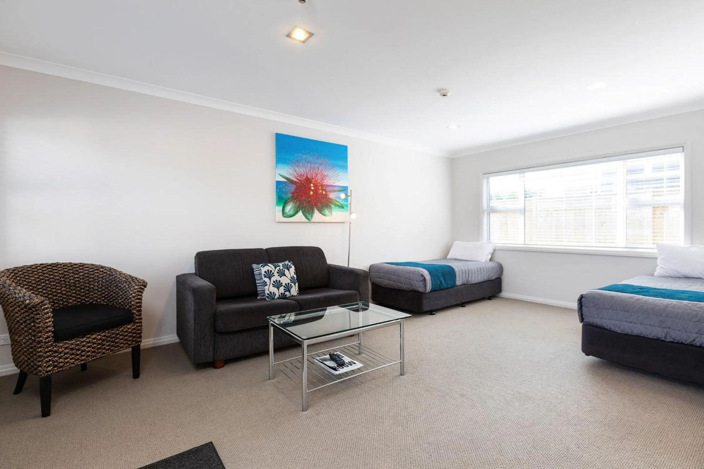 Living room in Beach Street Motel Apartments