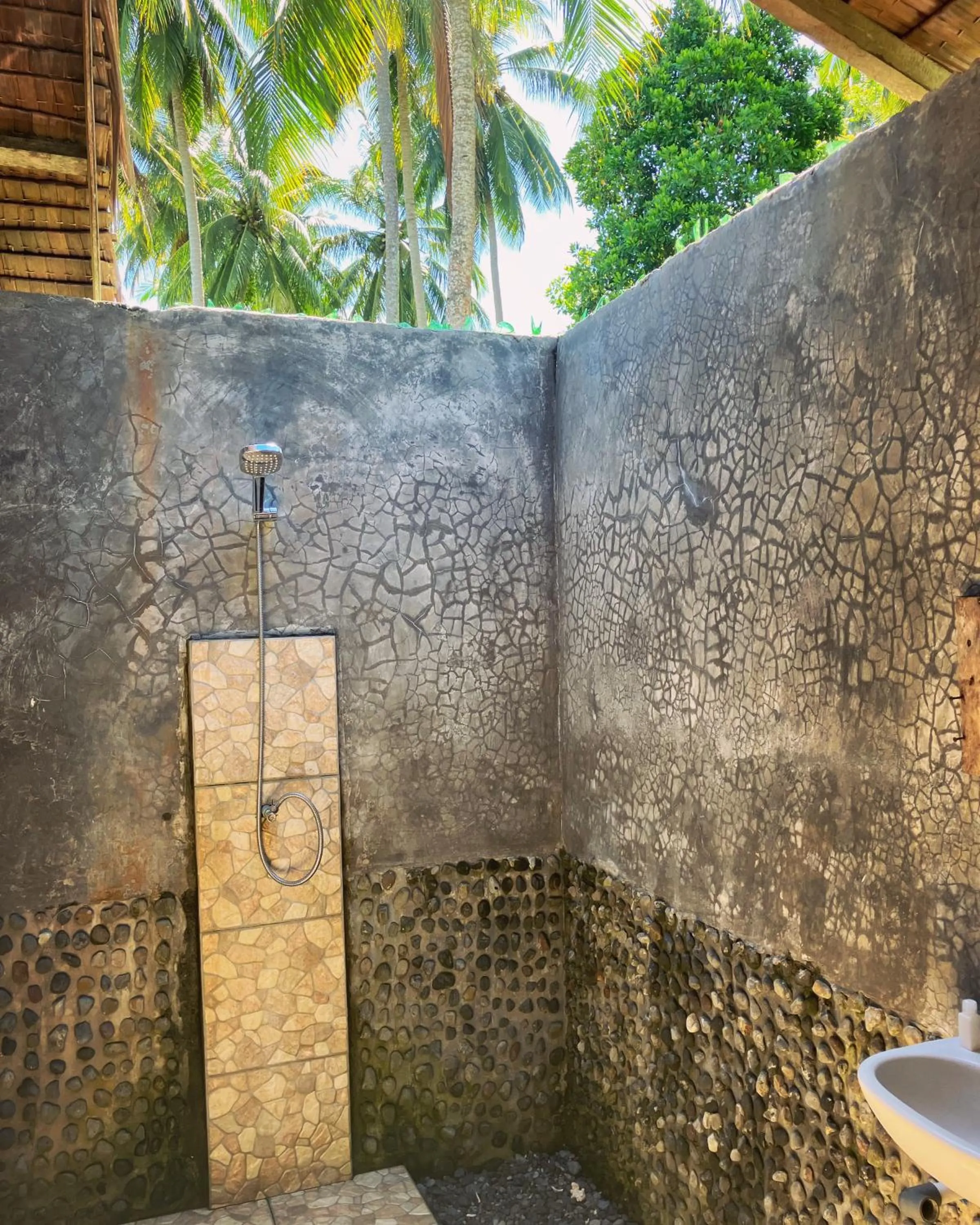 Pristine Paradise Dive Resort - Togean Islands, Una Una