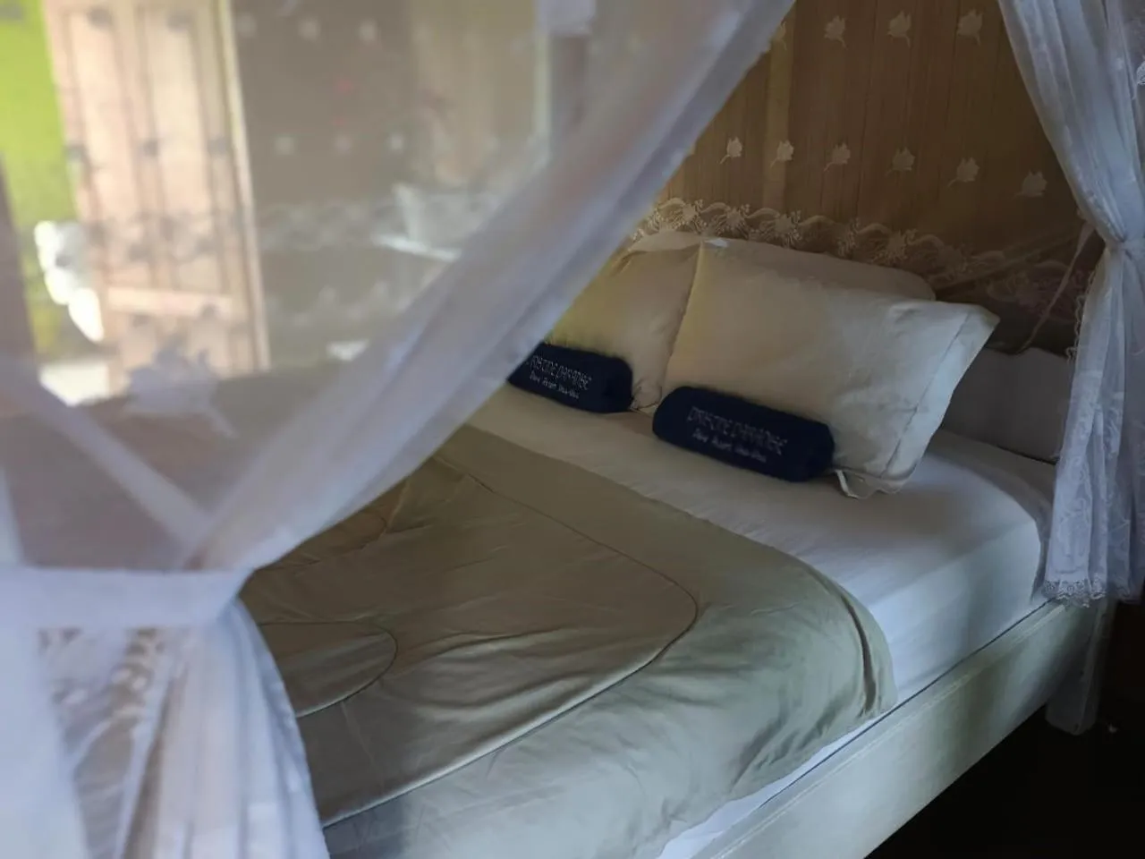 Bed in Pristine Paradise Dive Resort - Togean Islands, Una Una