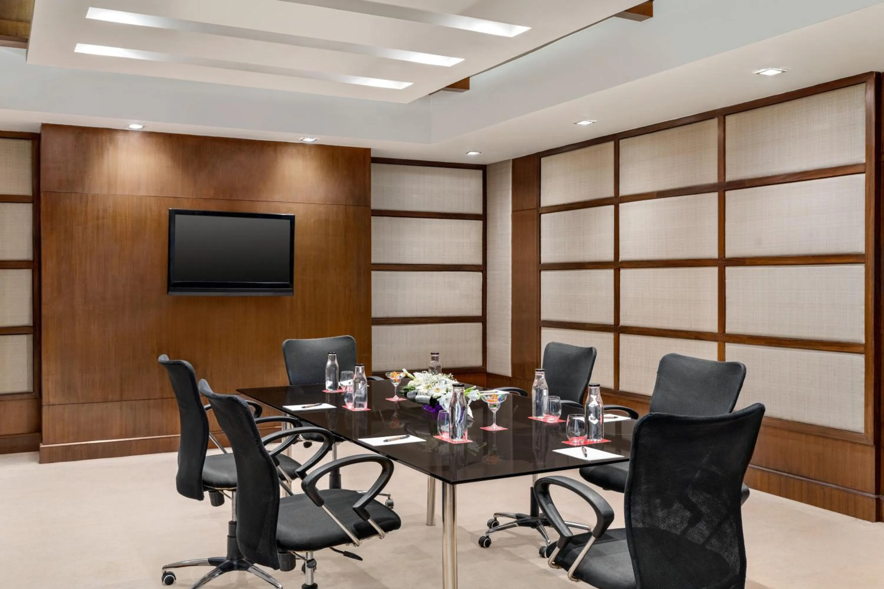 Meeting/conference room in Ramada by Wyndham Jaipur North