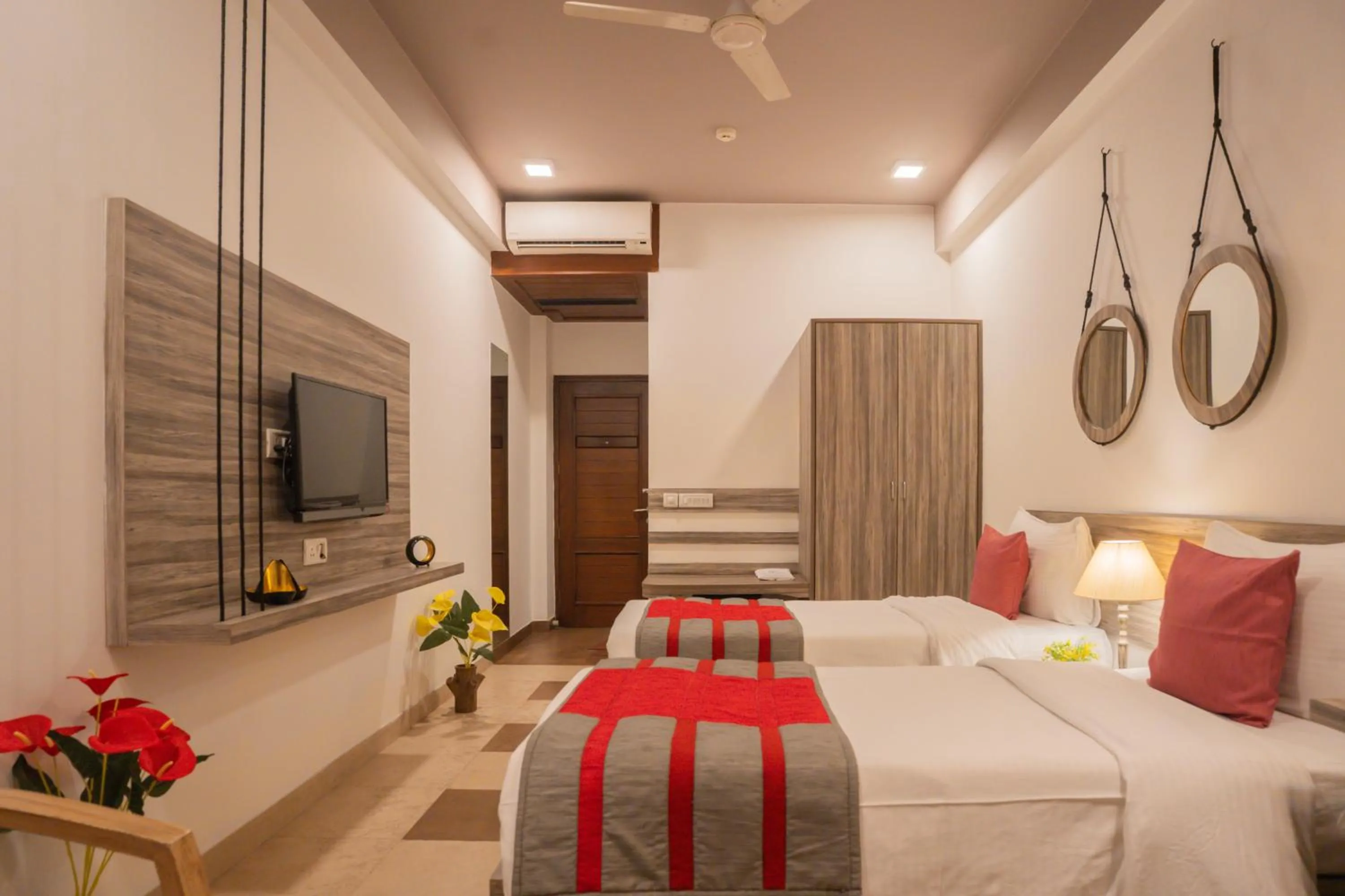 Bed in Ahuja Residency Parklane