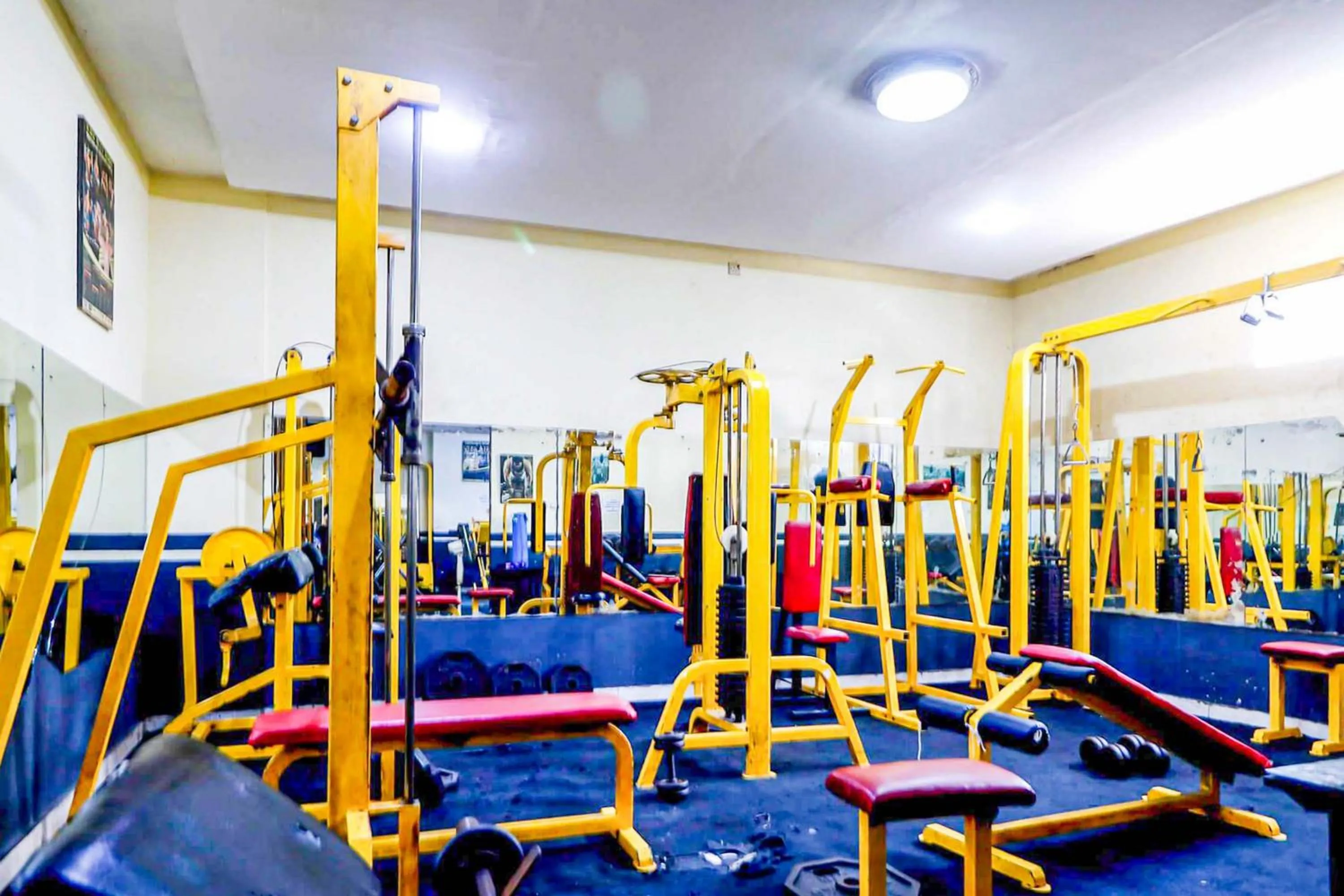 Fitness centre/facilities in RedDoorz Plus near Universitas Indonesia