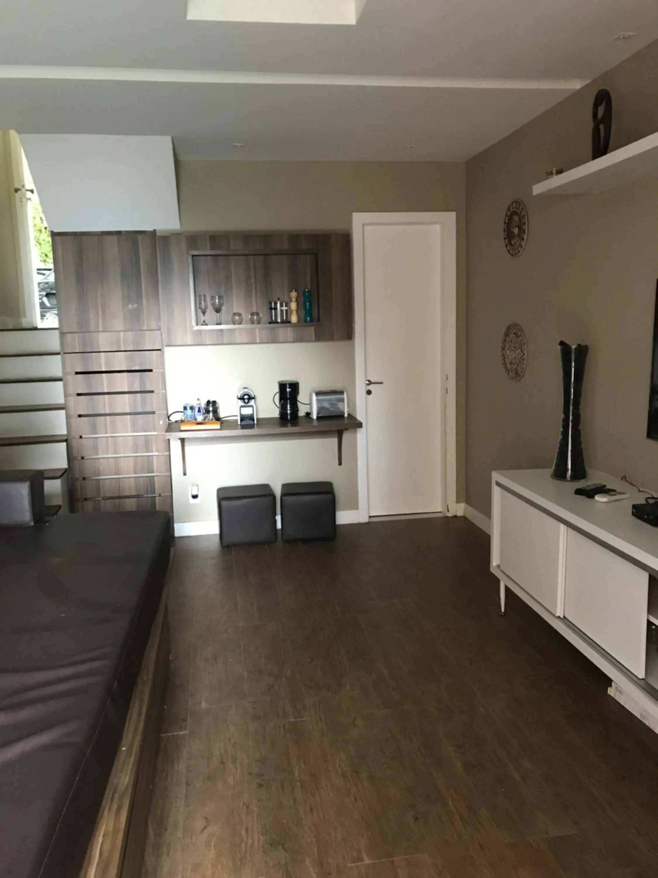 Communal lounge/ TV room in Flat no Portogalo