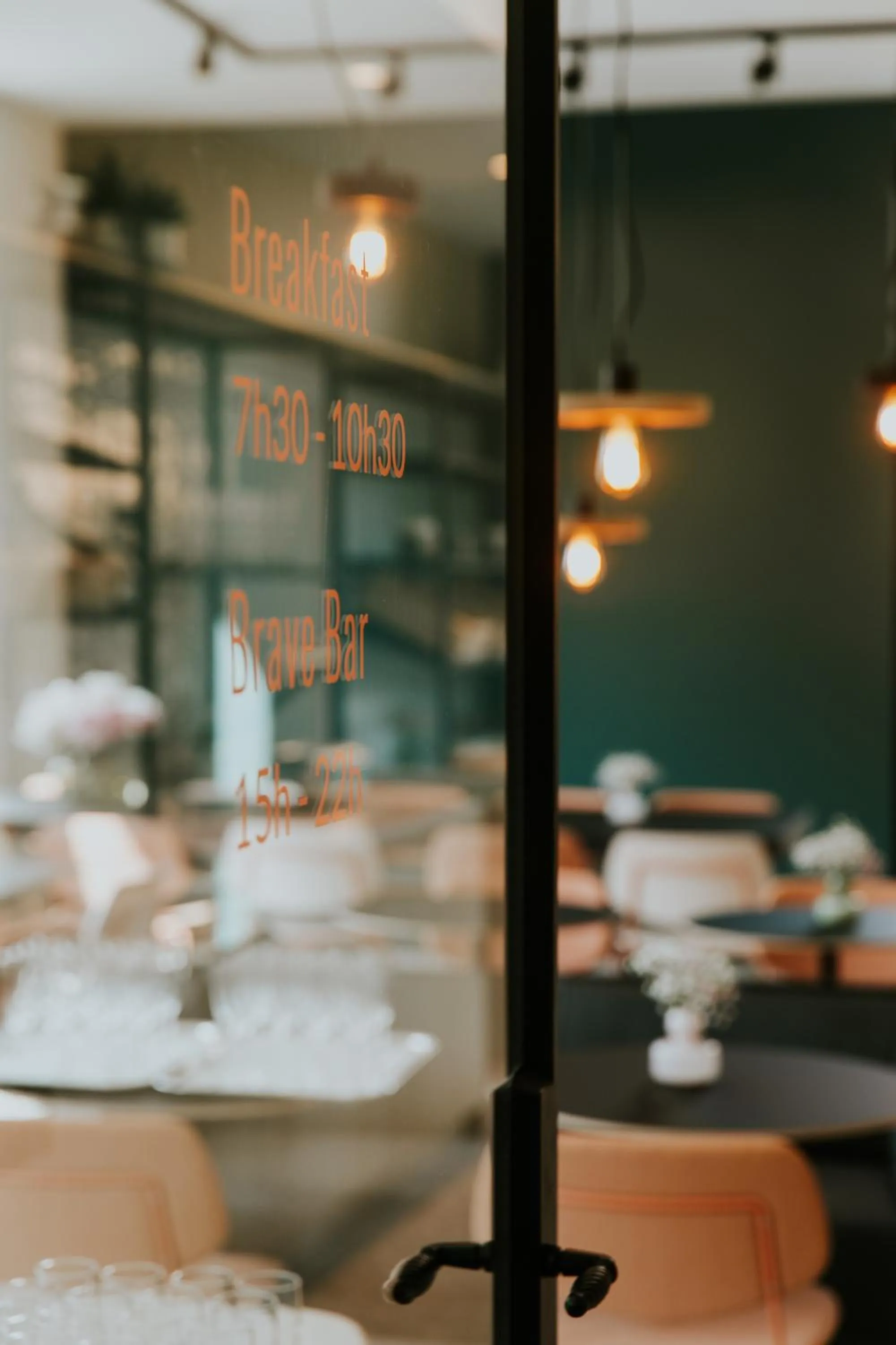 Restaurant/places to eat in Hotel Jerom