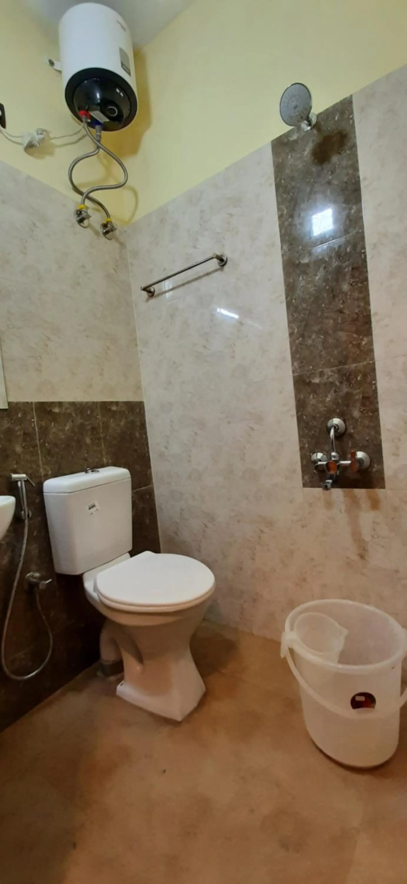 Bathroom in Kans One