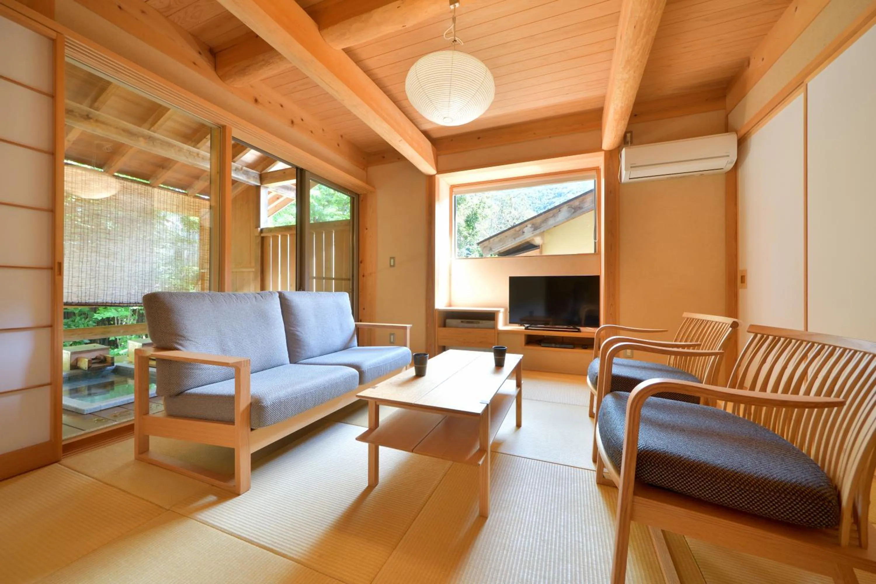 Living room in Syoubun