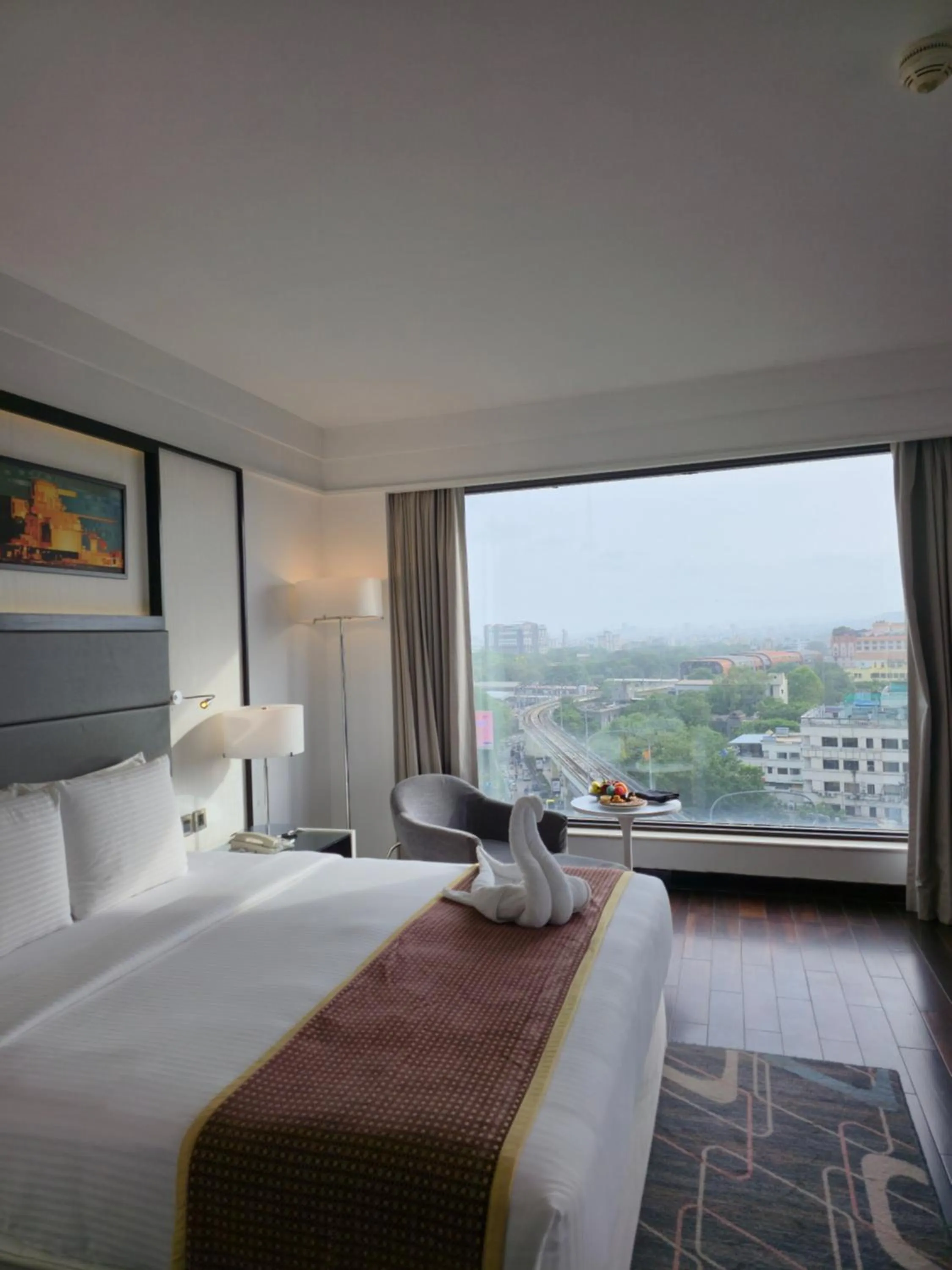 Bed in Crowne Plaza Pune City Centre by IHG