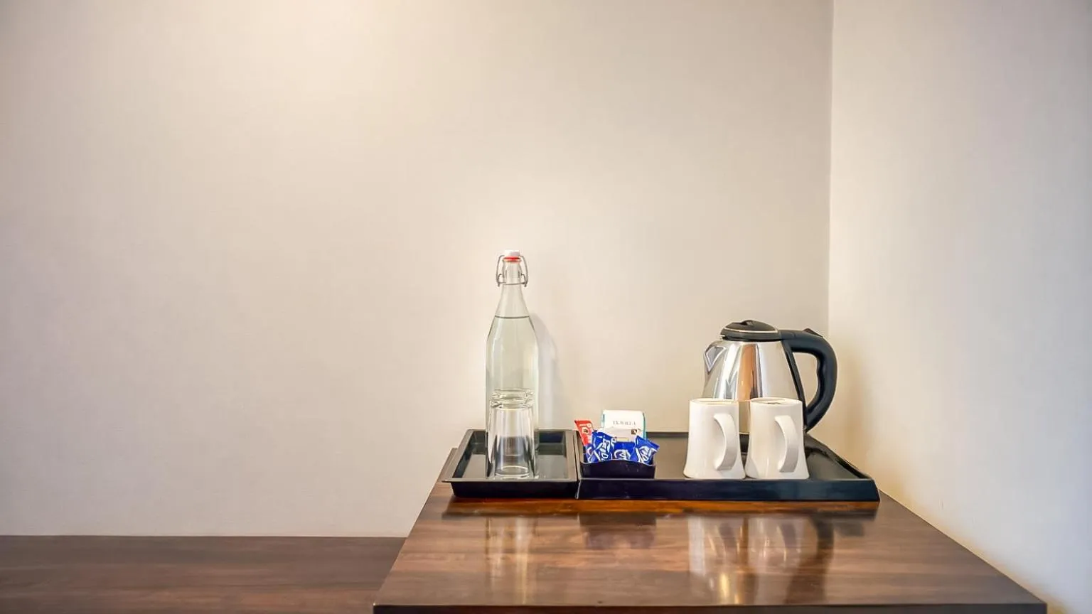 Food and drinks in Yashshree Jai Hotel & Banquet