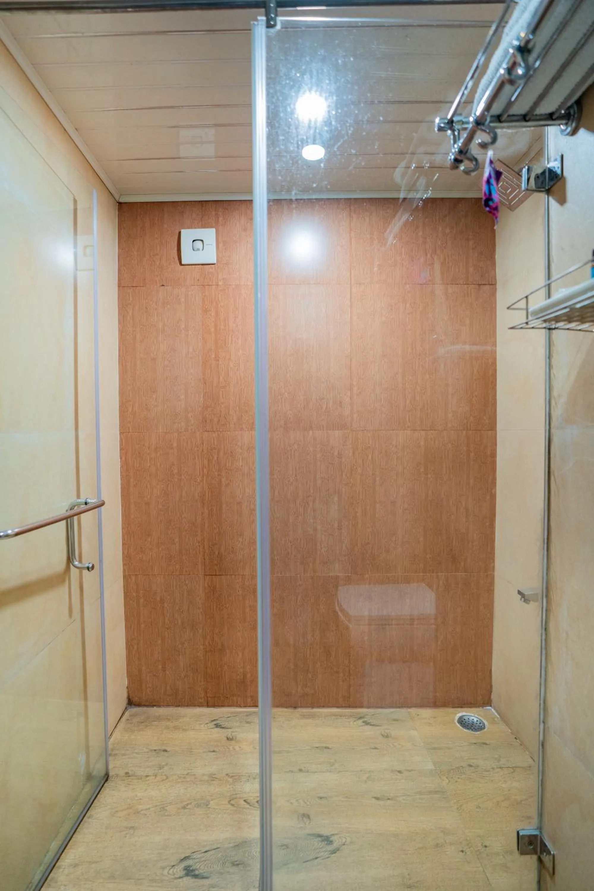 Bathroom in Yashshree Jai Hotel & Banquet