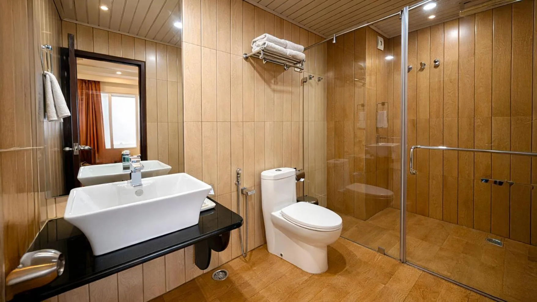 Bathroom in Yashshree Jai Hotel & Banquet
