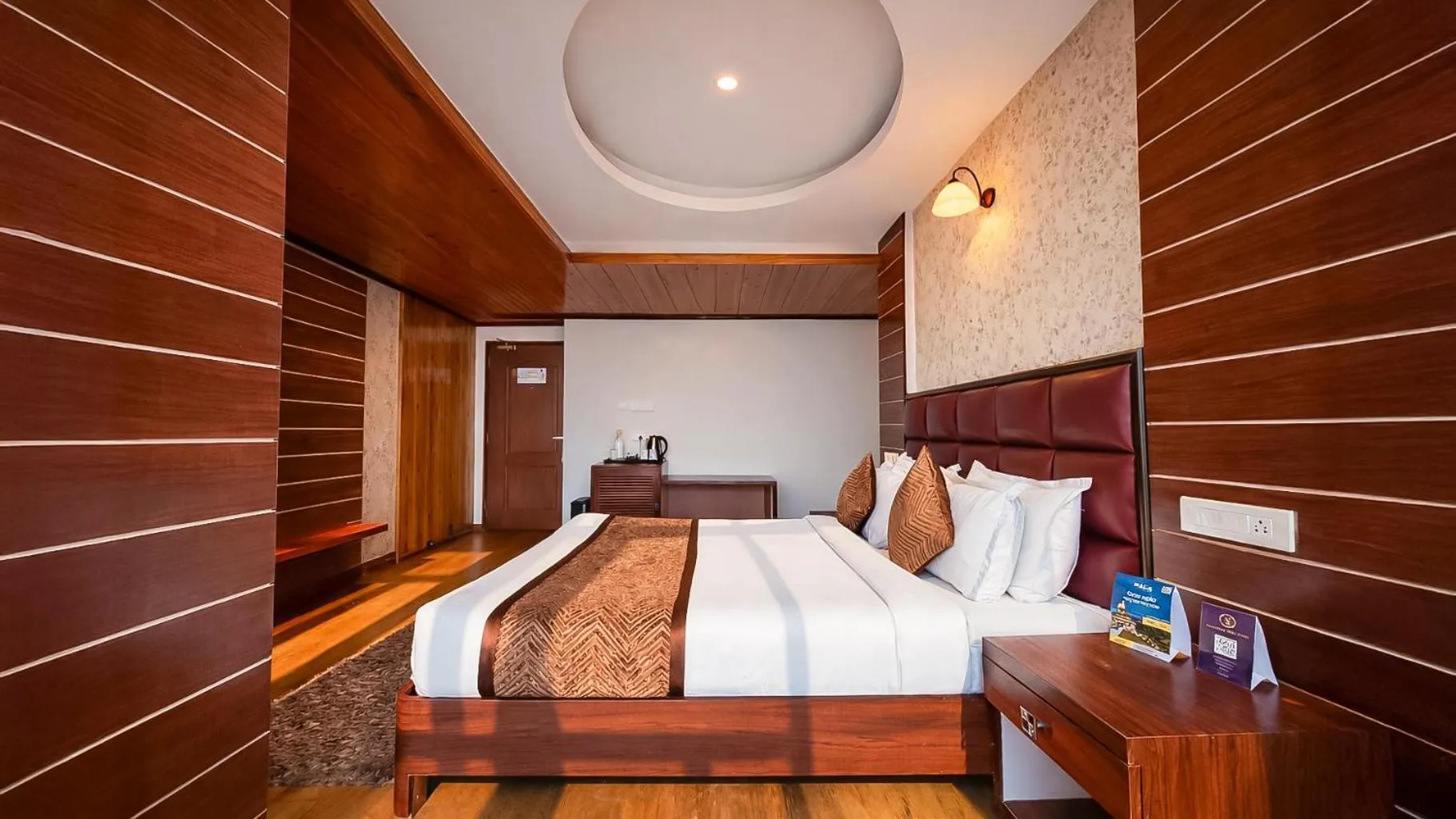 Bed in Yashshree Jai Hotel & Banquet