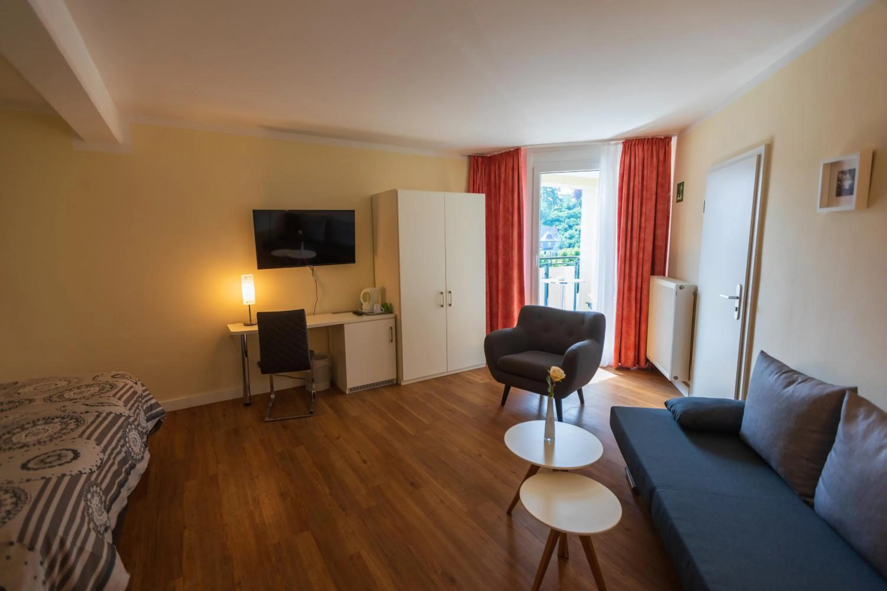 Photo of the whole room, Bed in Landhotel Gillenfelder Hof