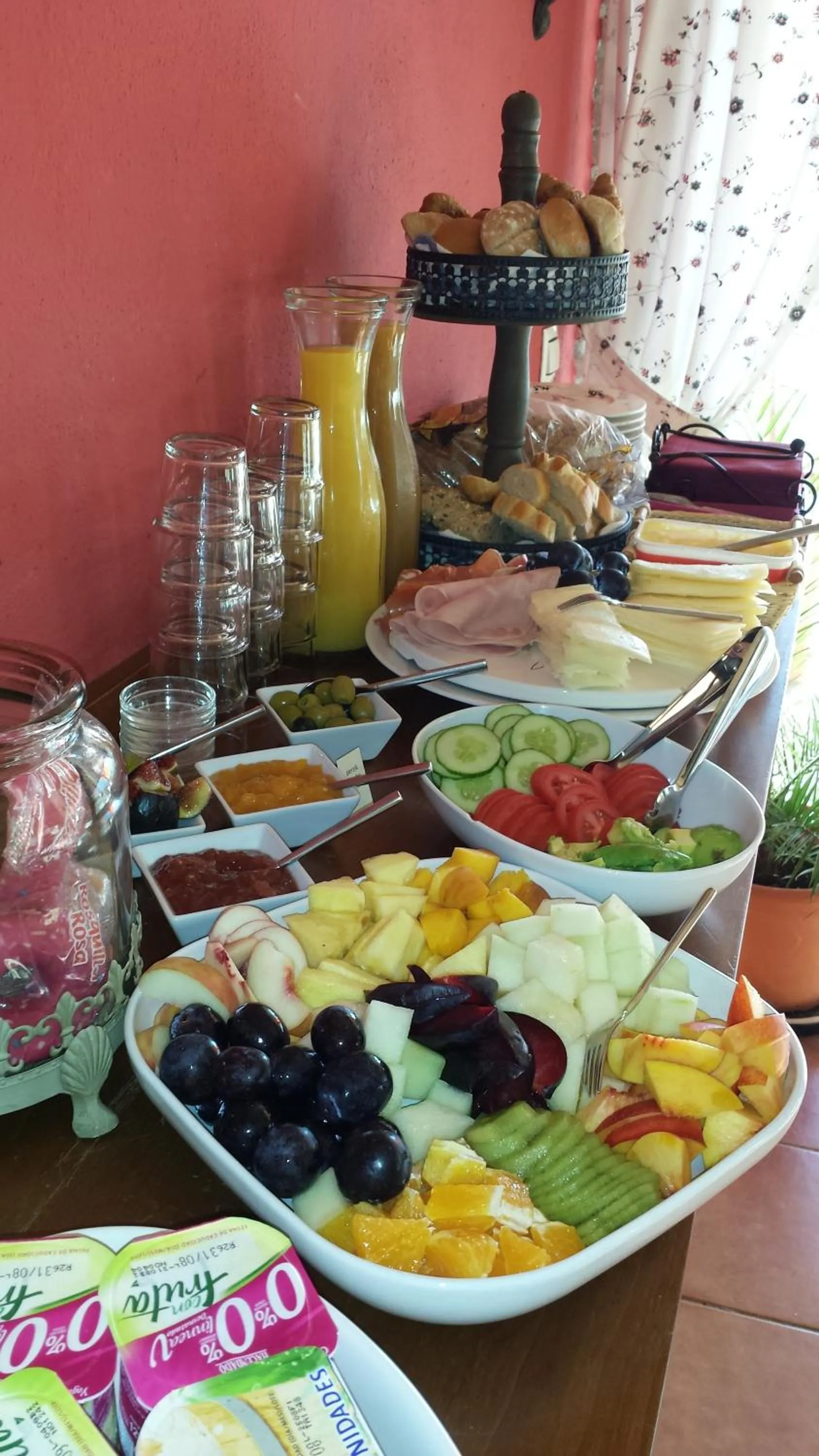 Breakfast in Bed & Breakfast | Guest House Casa Don Carlos