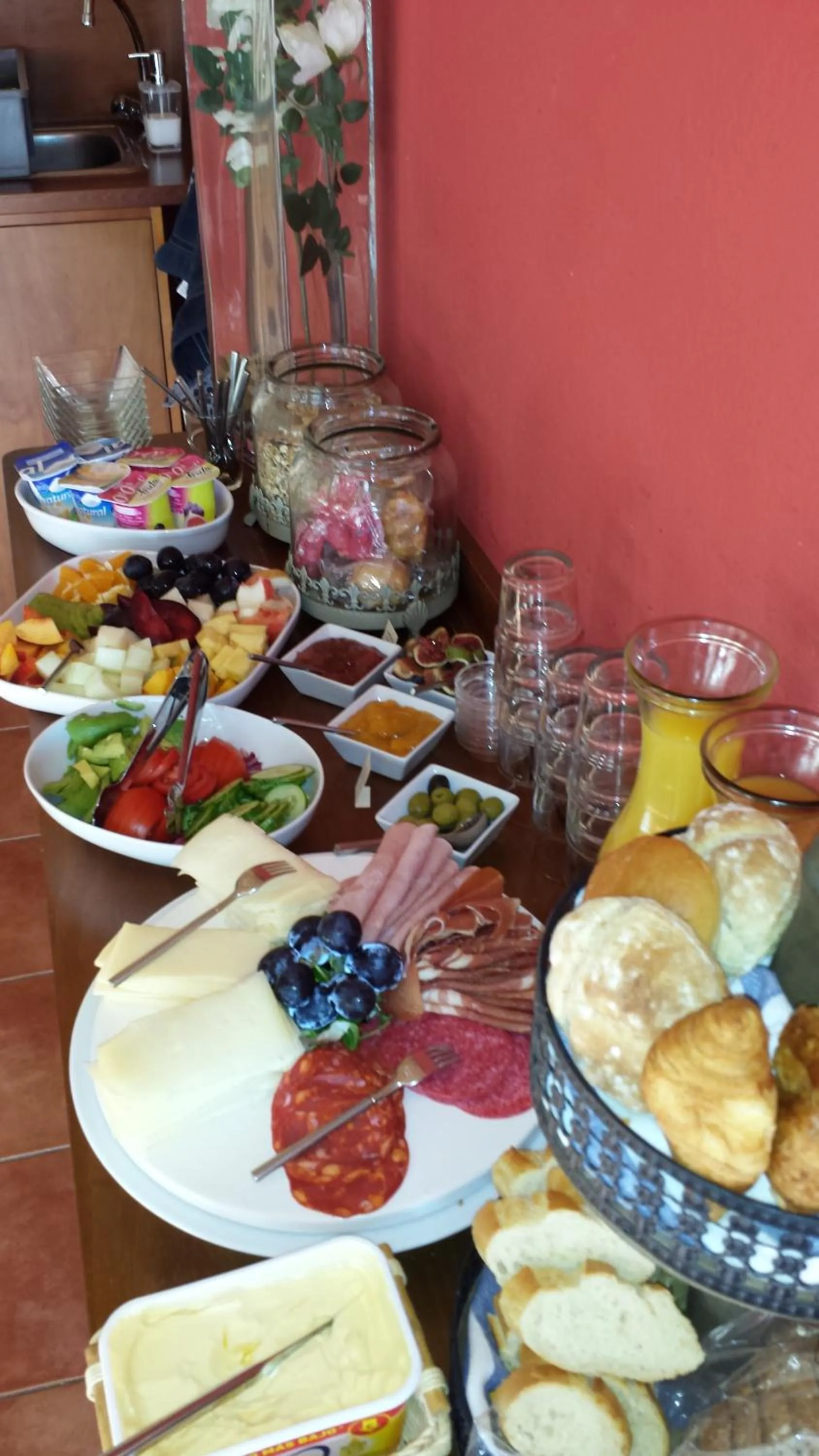 Breakfast in Bed & Breakfast | Guest House Casa Don Carlos