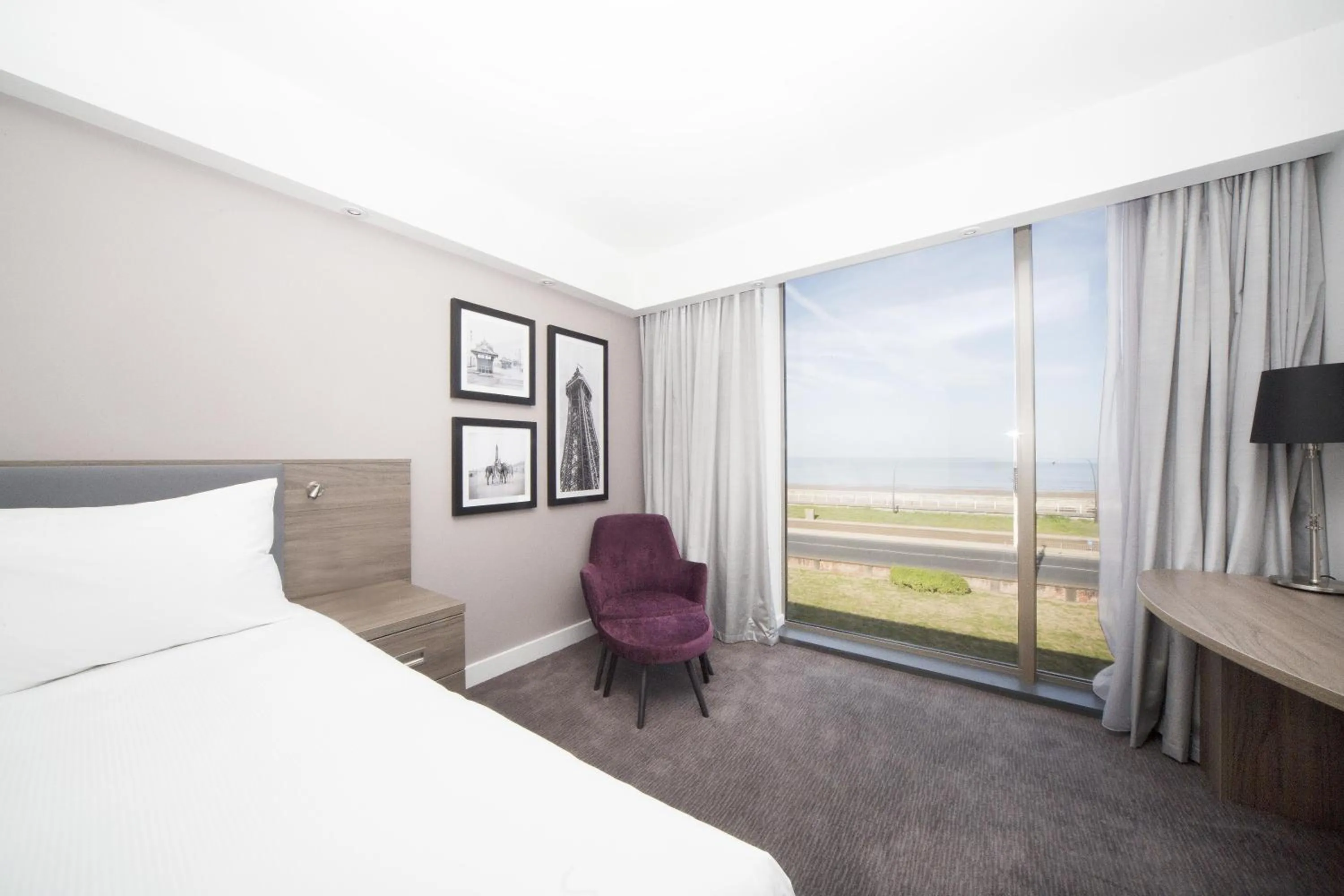 Bed in Hampton By Hilton Blackpool