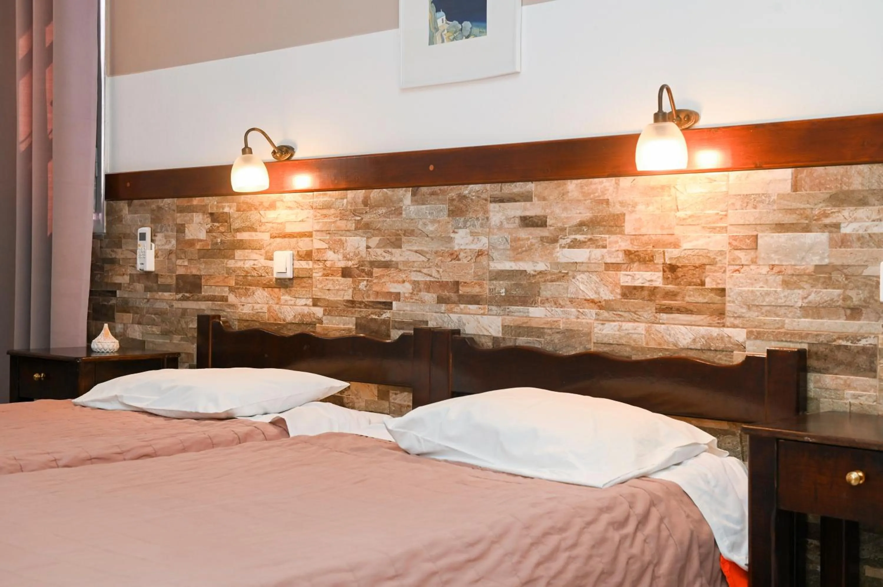 Bed in Narkissos Hotel