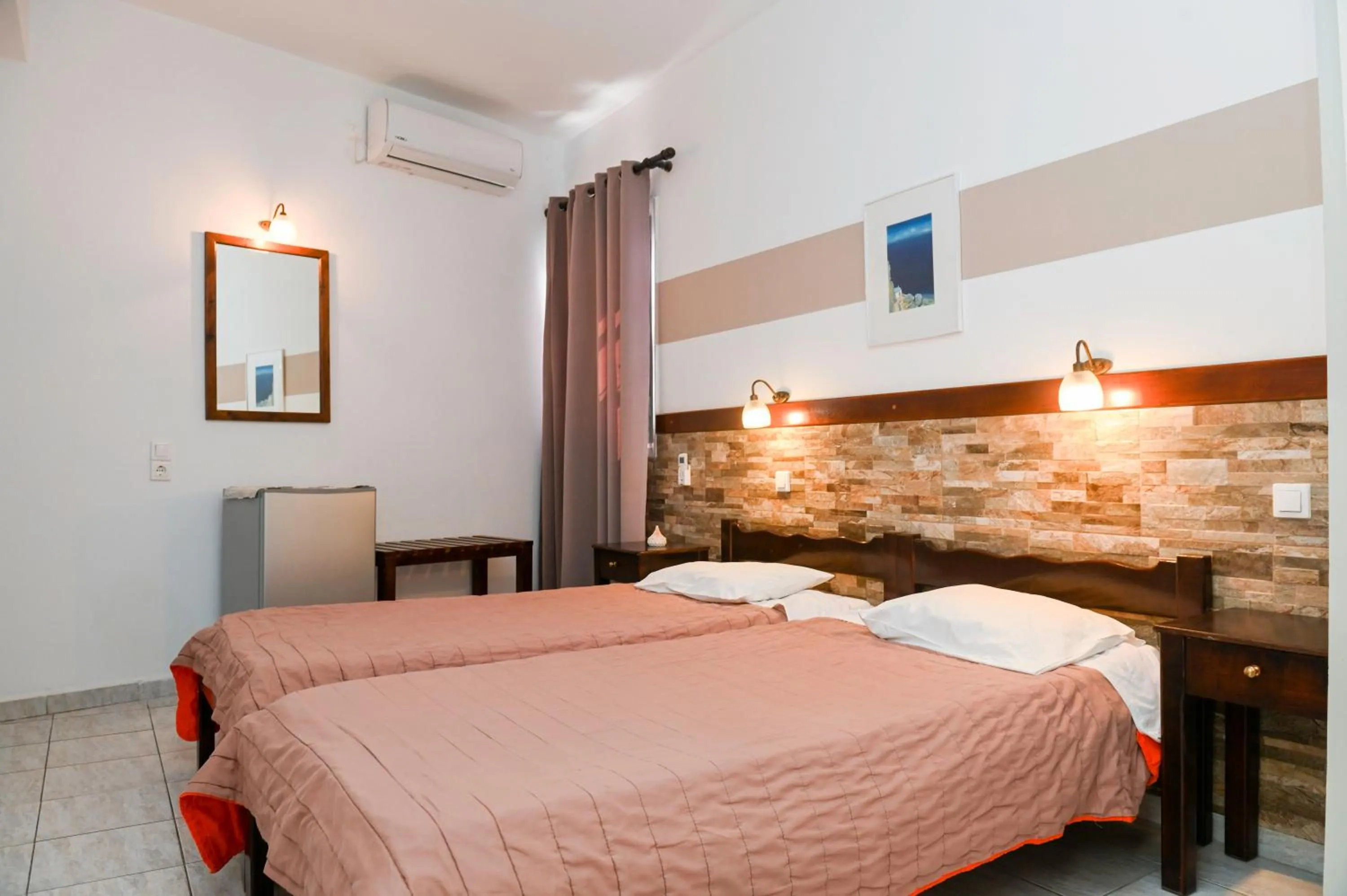 Bed in Narkissos Hotel