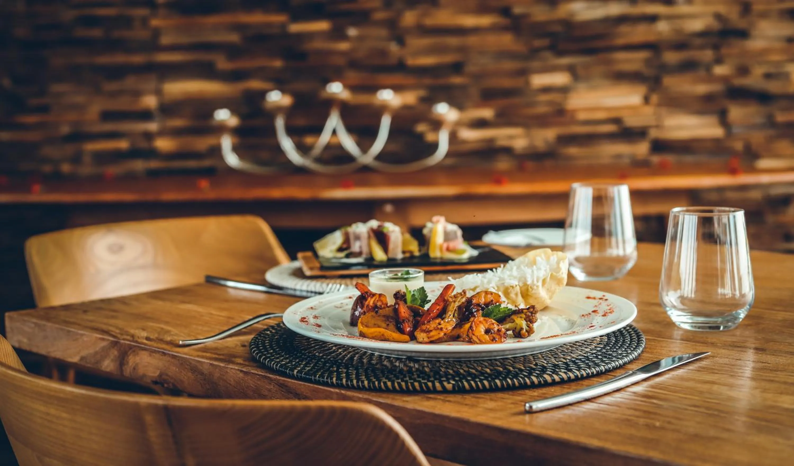 Restaurant/places to eat in Hotel Chalets Chamarel